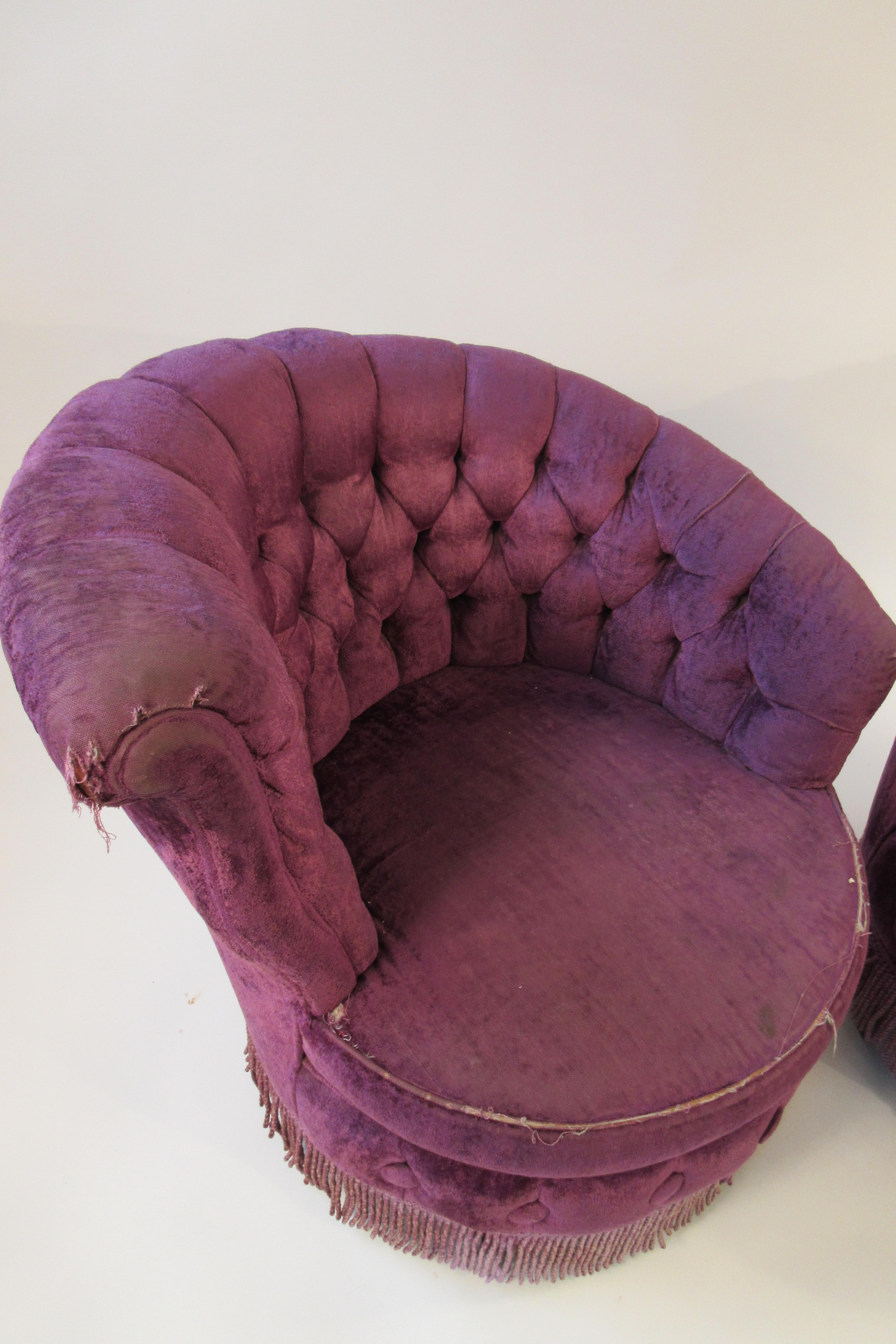 Pair of 1930s Deco Upholstered Chairs In Distressed Condition In Tarrytown, NY