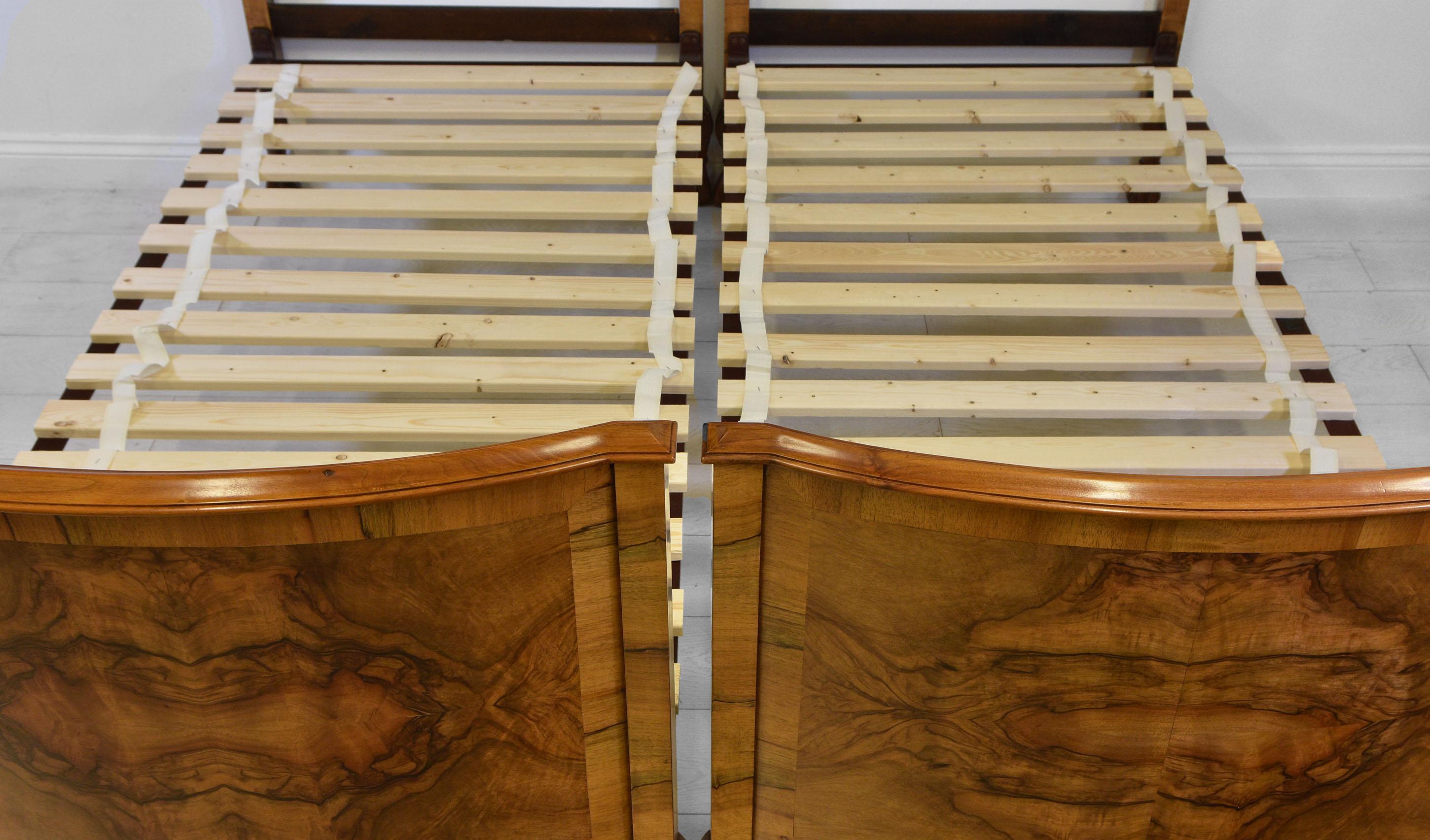 Pair of 1930’S Figured Walnut Single Beds In Good Condition In Norwich, GB