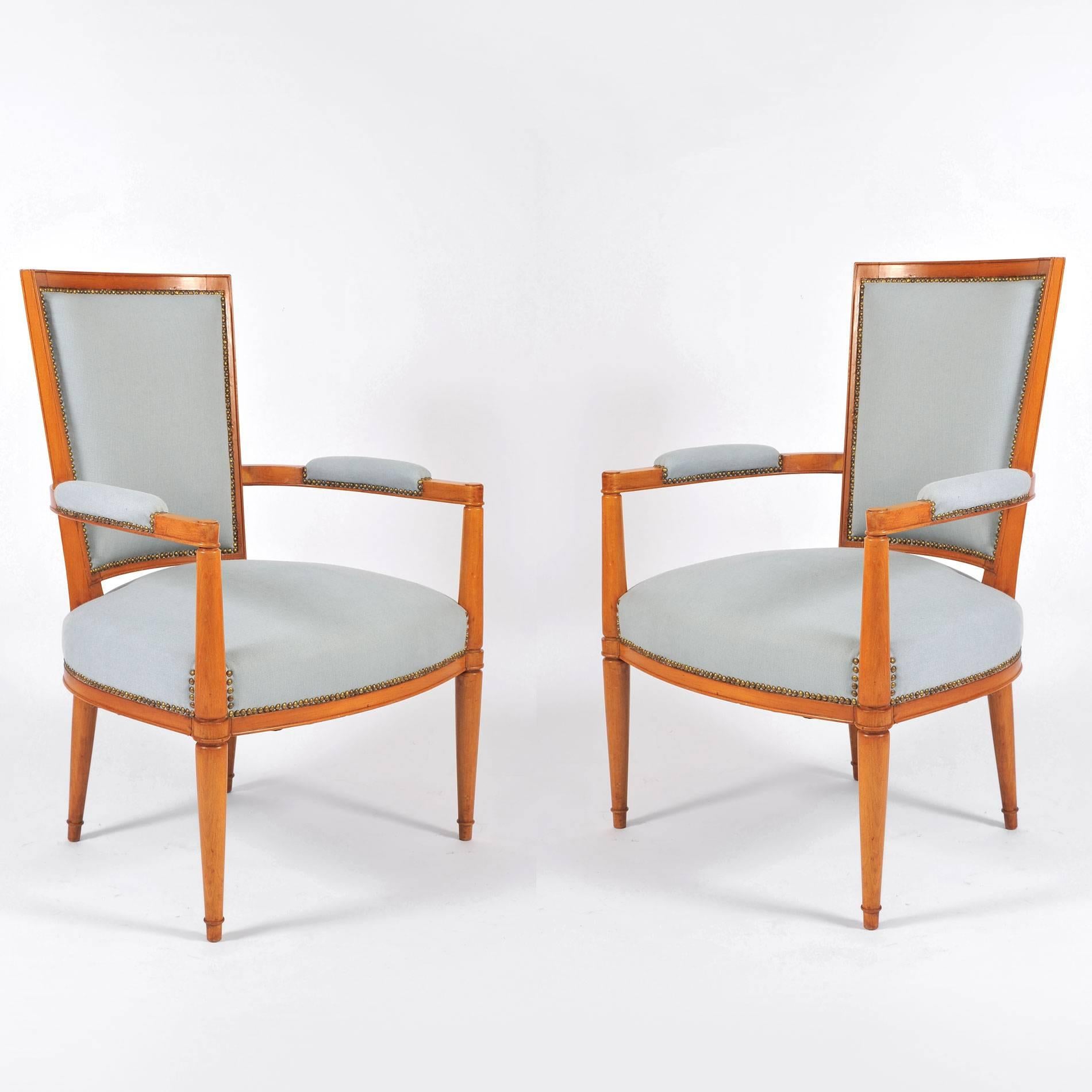 Exceptionally good quality 1930s French chairs from the Arbus workshop privately commissioned in Argentina from Comte by the Edelman family.

Comte was the workshop founded by Ignacio Pirovano in Argentina in 1932 and became famous for its