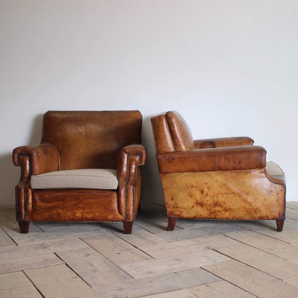 Pair of 1930s French Leather Armchairs 6