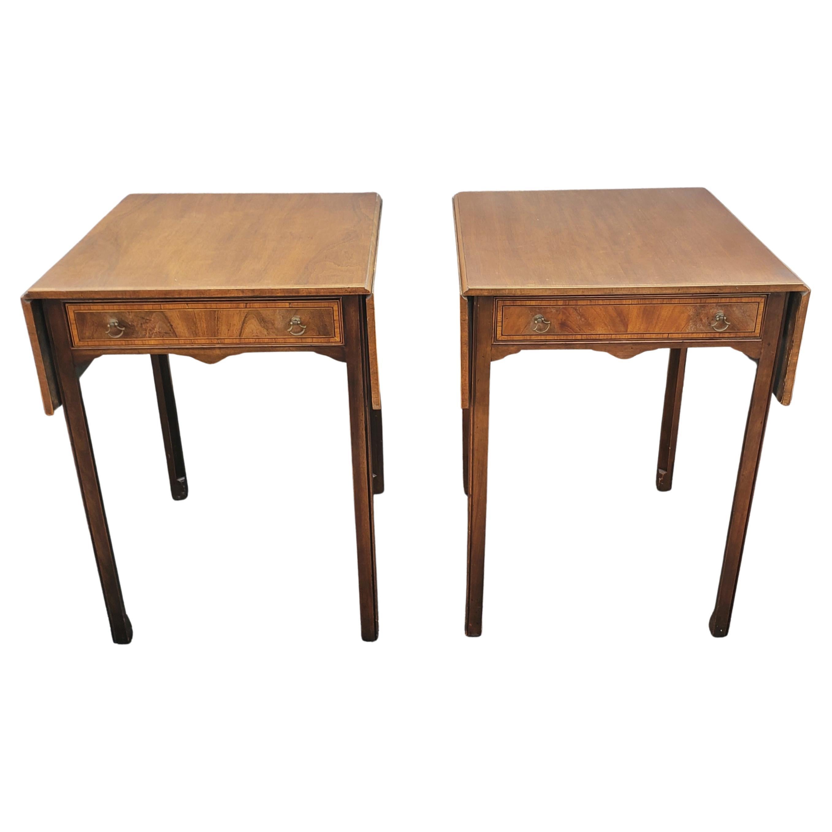 Pair of 1930s George III Cross-Banded Mahogany Inlay Pembroke Tables For Sale