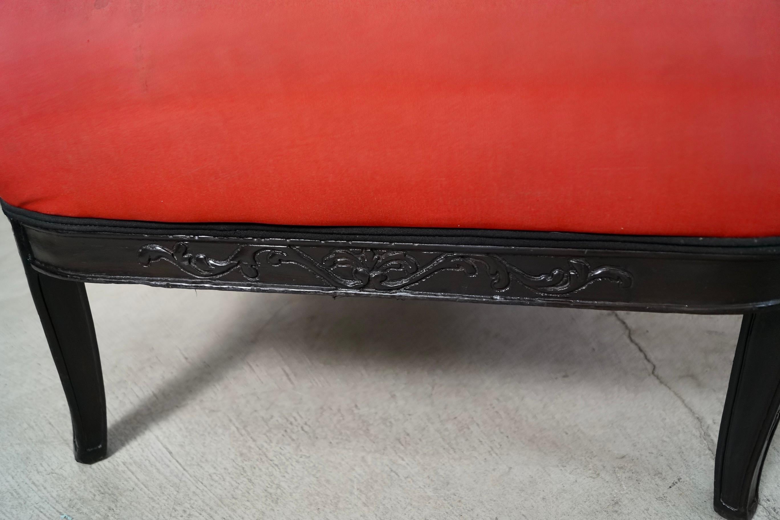 Paire de chaises à dossier papillon Hollywood Regency des années 1930 en vente 11