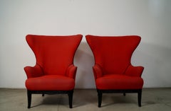 Coppia di sedie a dondolo a farfalla Hollywood Regency degli anni '30