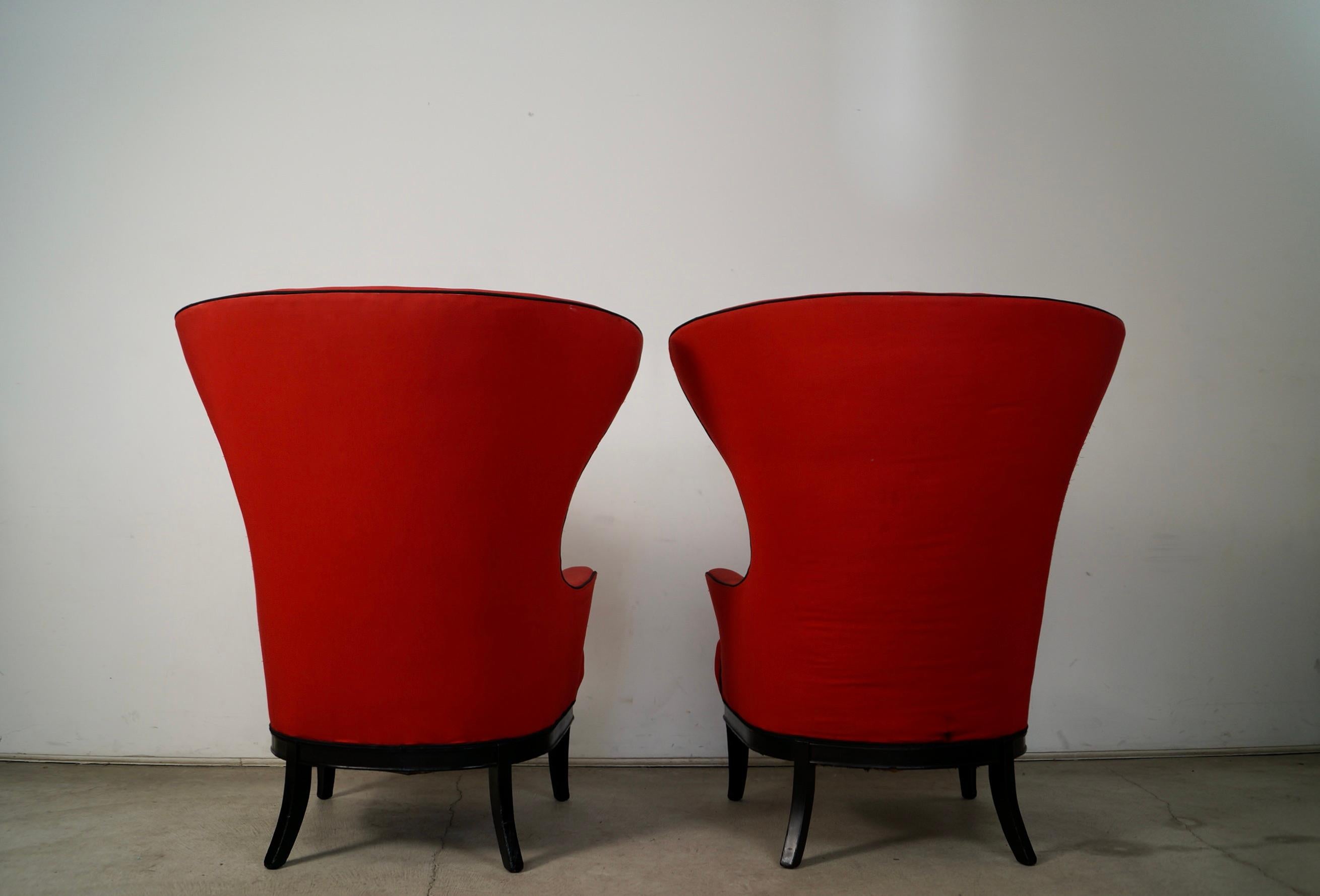 Paire de chaises à dossier papillon Hollywood Regency des années 1930 en vente 2