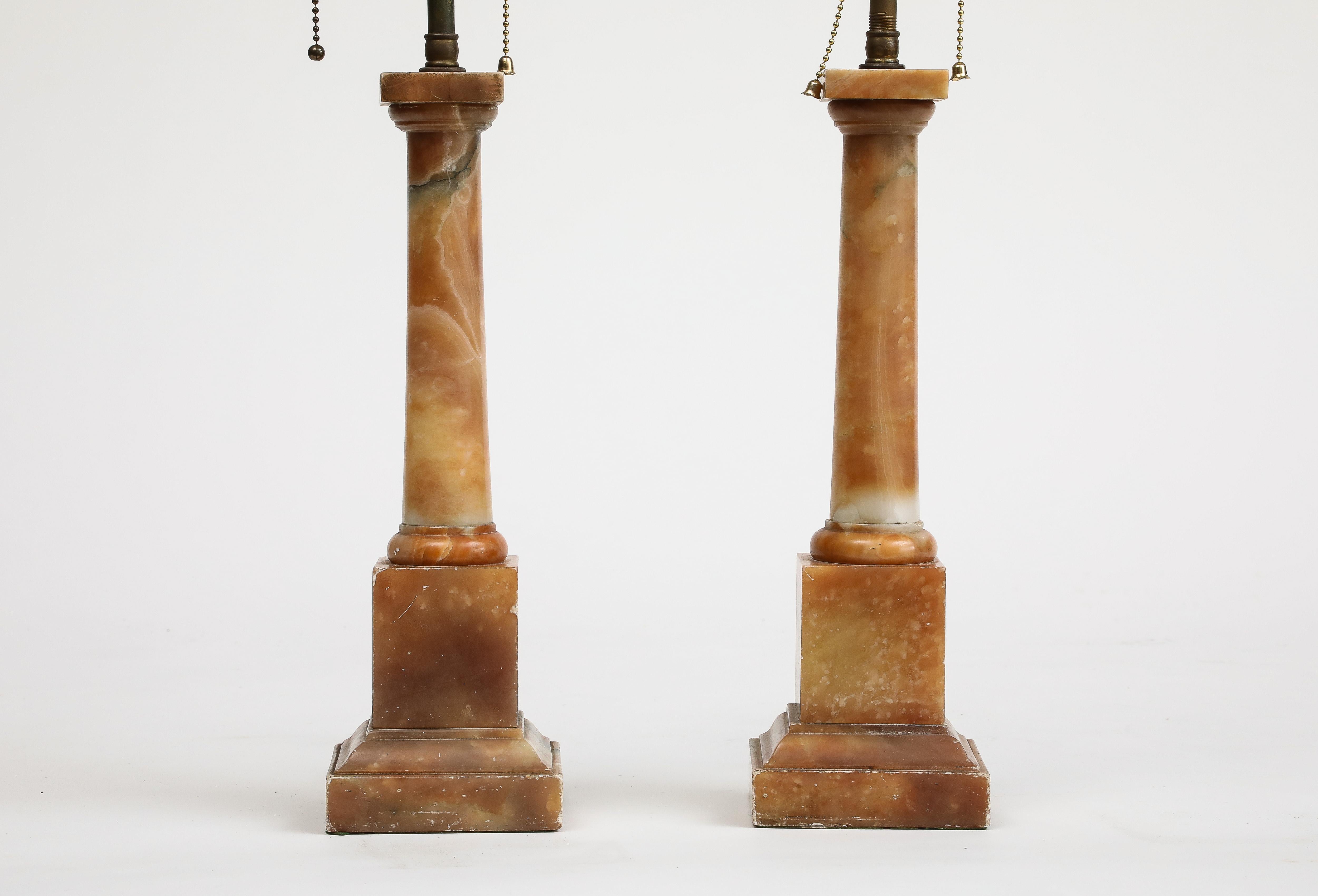 Pair of 1930s Italian Marble Art Deco Table Lamps For Sale 1