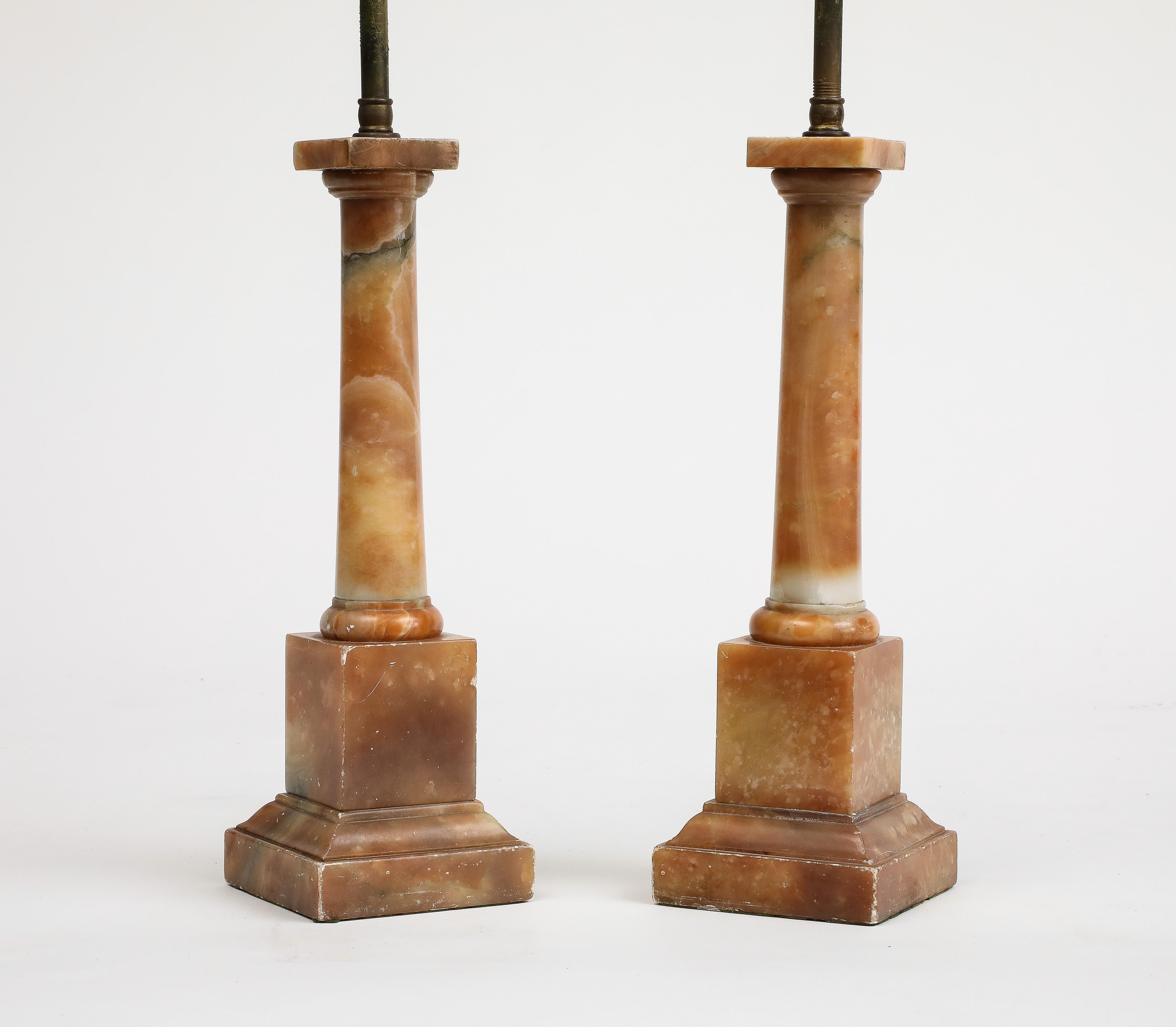 Pair of 1930s Italian Marble Art Deco Table Lamps For Sale 3