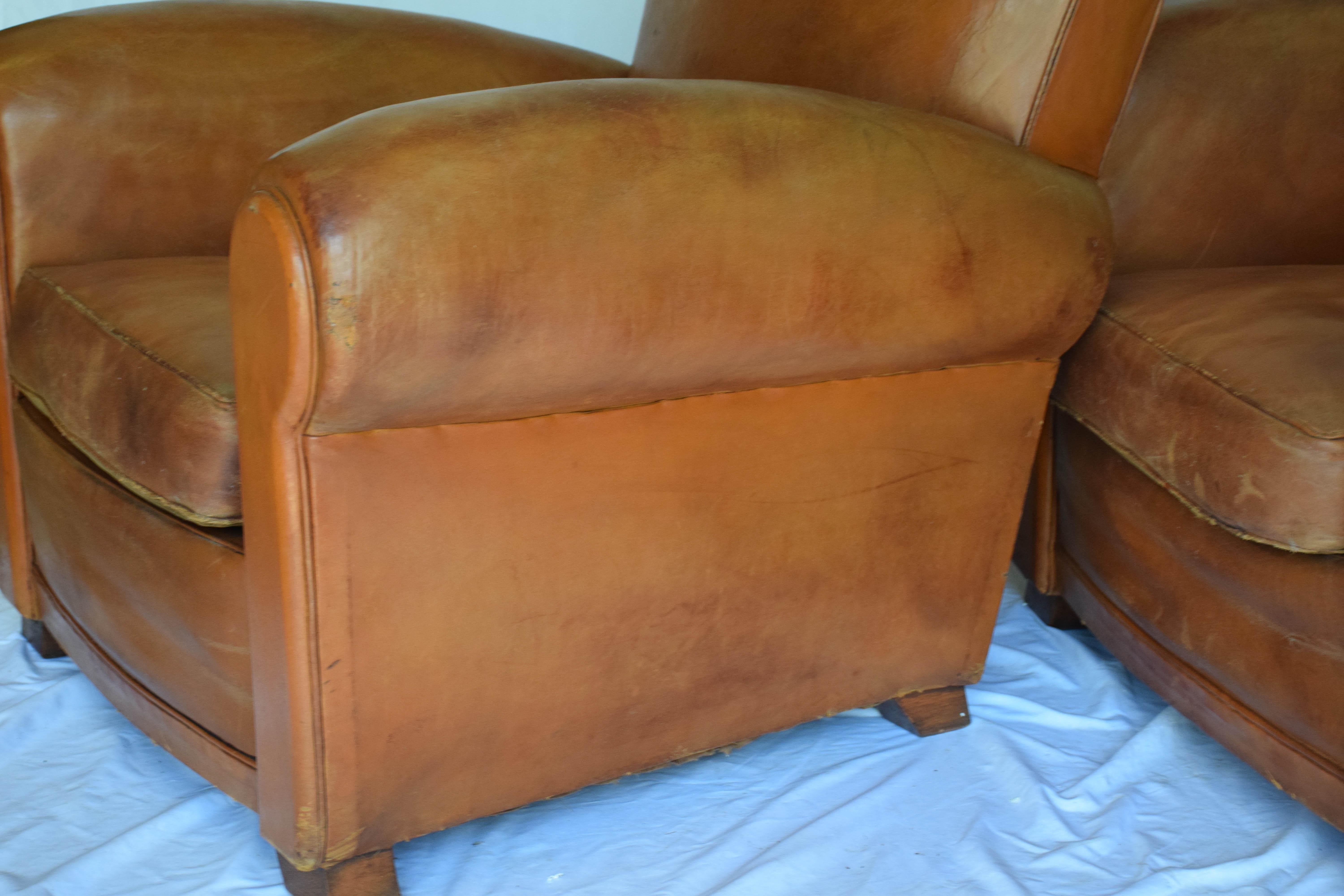 Pair of 1930s Leather Moustache Leather Club Chairs 4