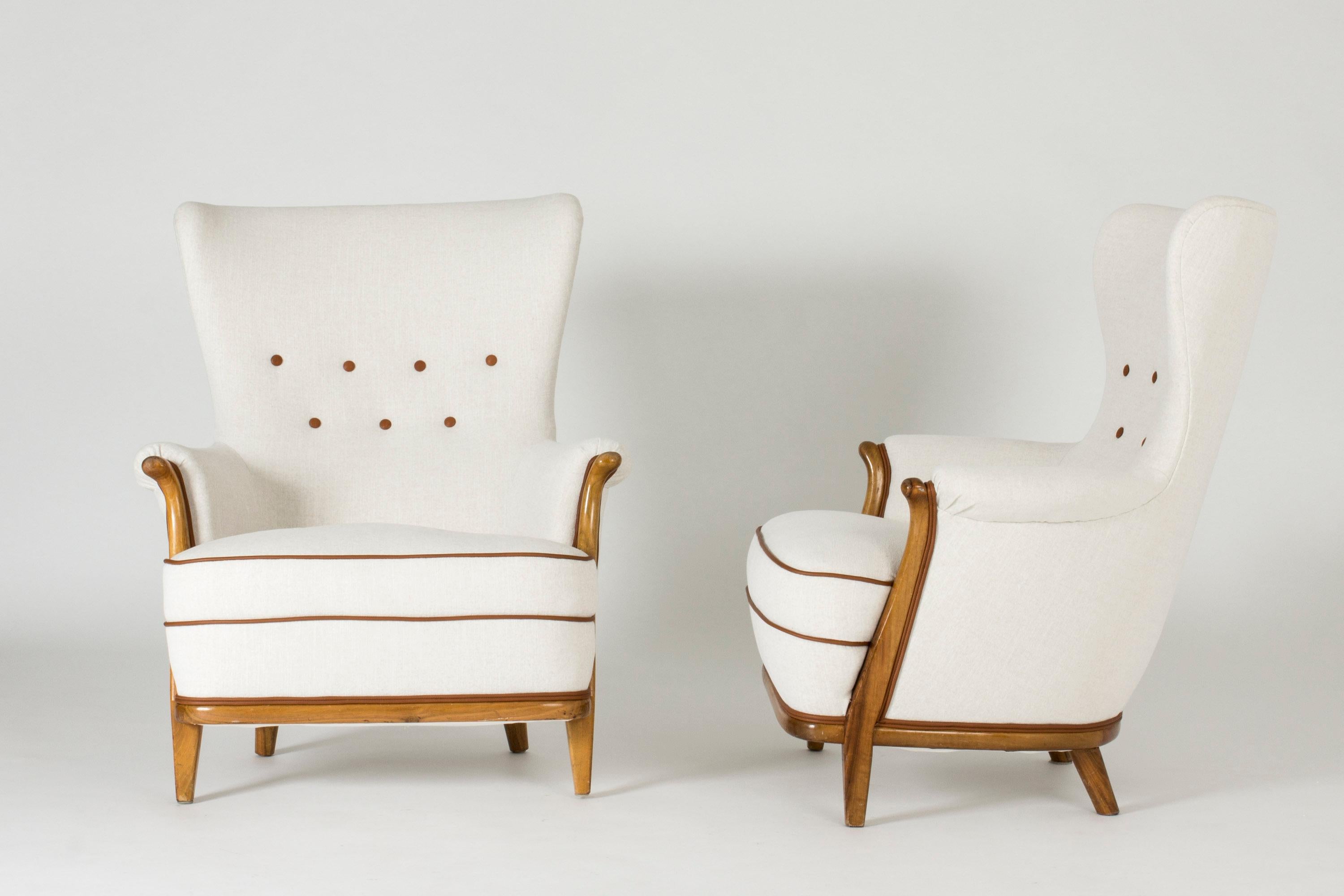 Scandinavian Modern Pair of 1930s Lounge Chairs by Gustaf Allert