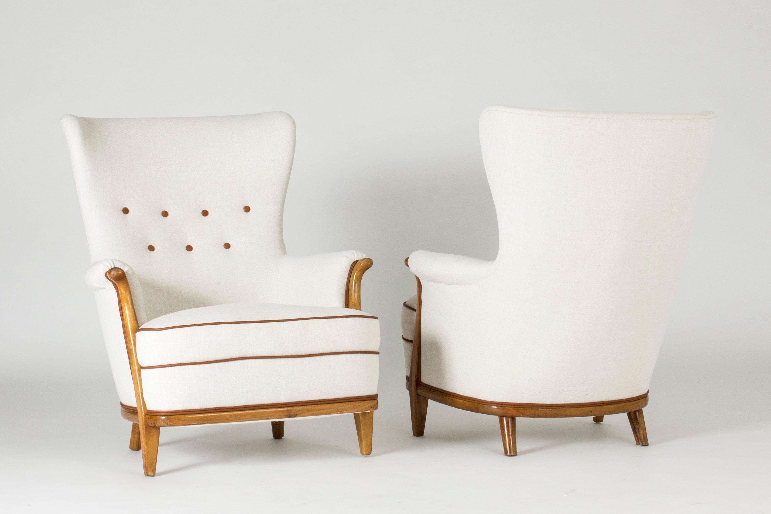 Swedish Pair of 1930s Lounge Chairs by Gustaf Allert
