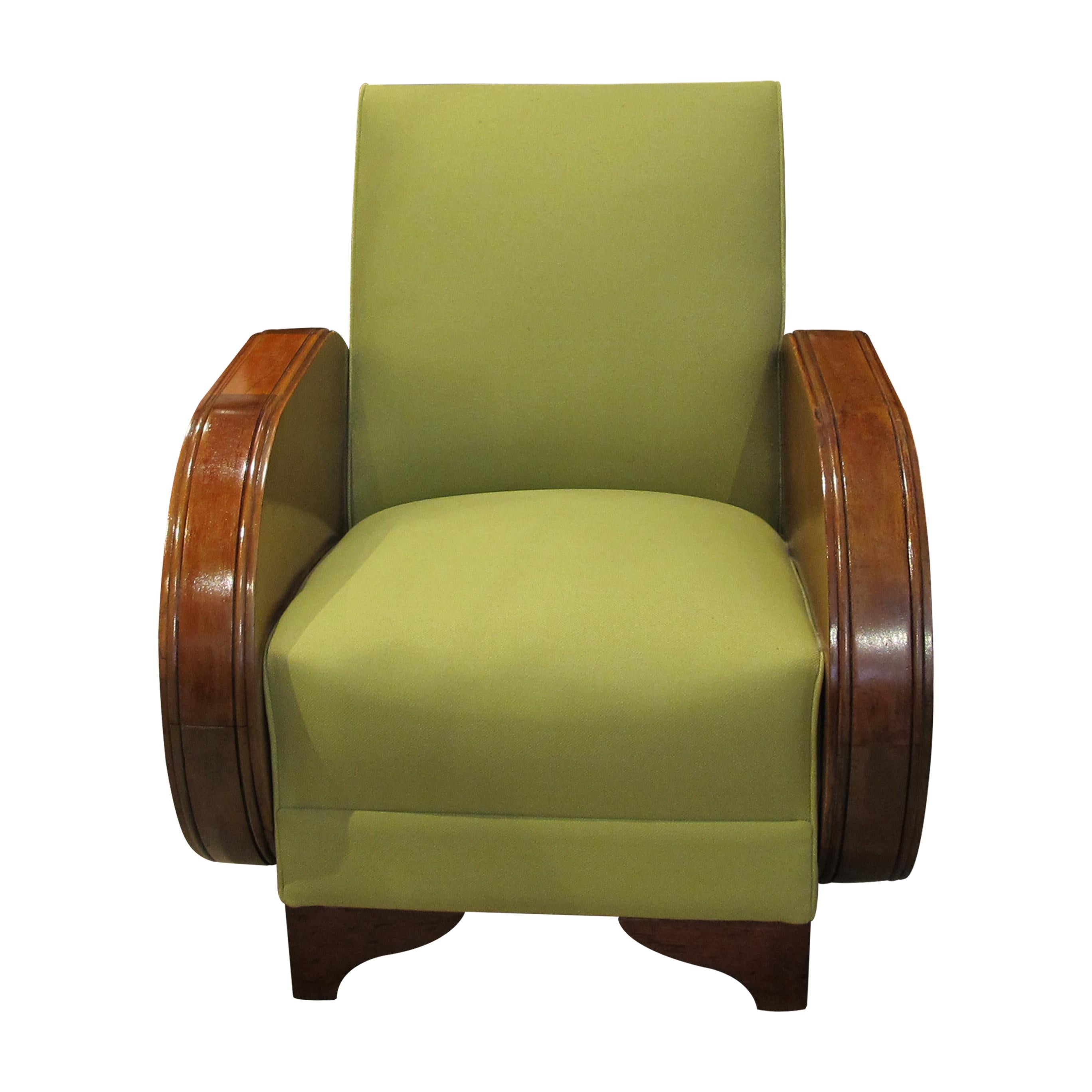 Scandinavian Pair of 1930s Northern European Walnut Art Deco Armchairs in Green Fabric