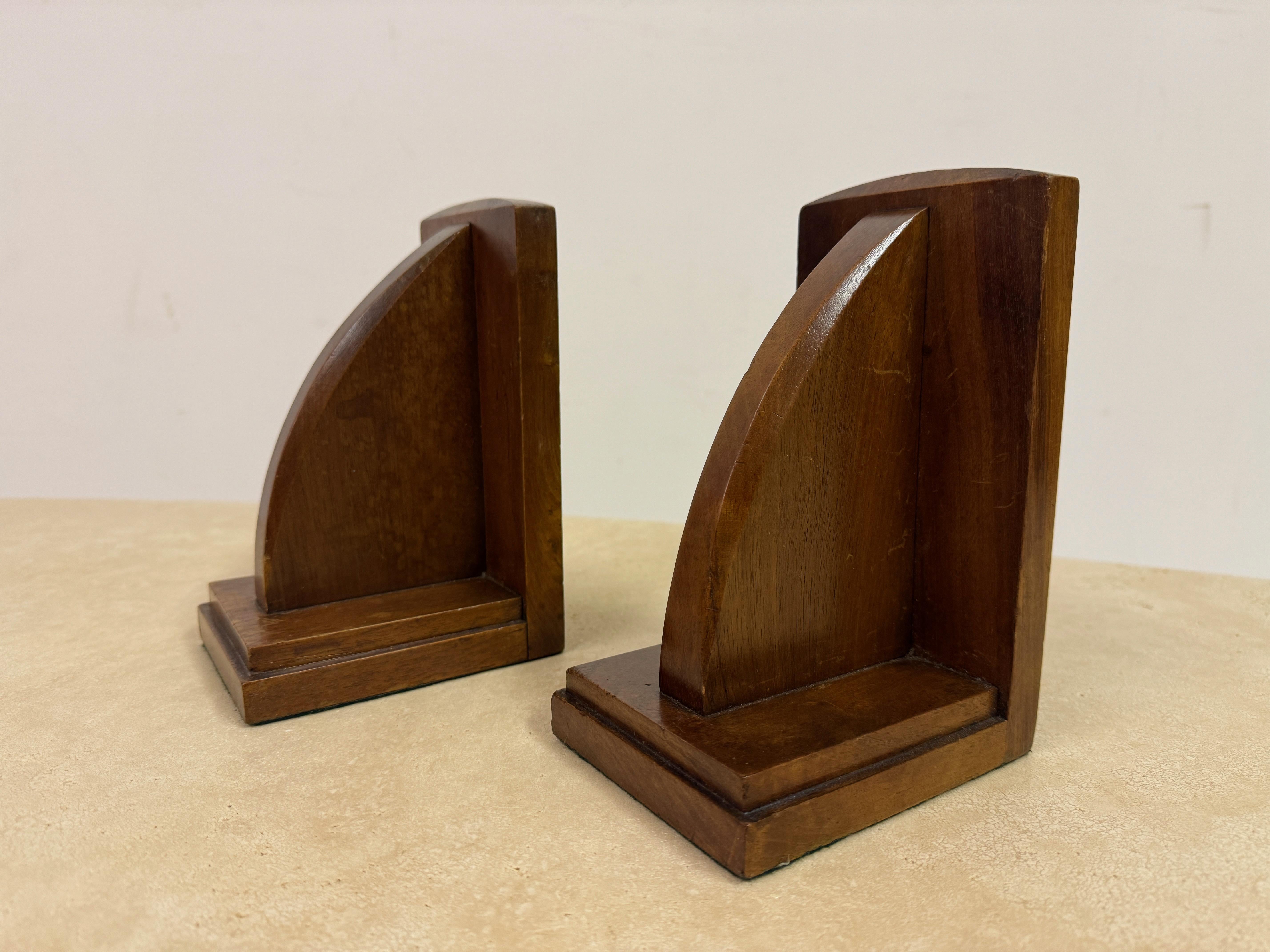 Pair of 1930s Oak Bookends by Heals For Sale 1