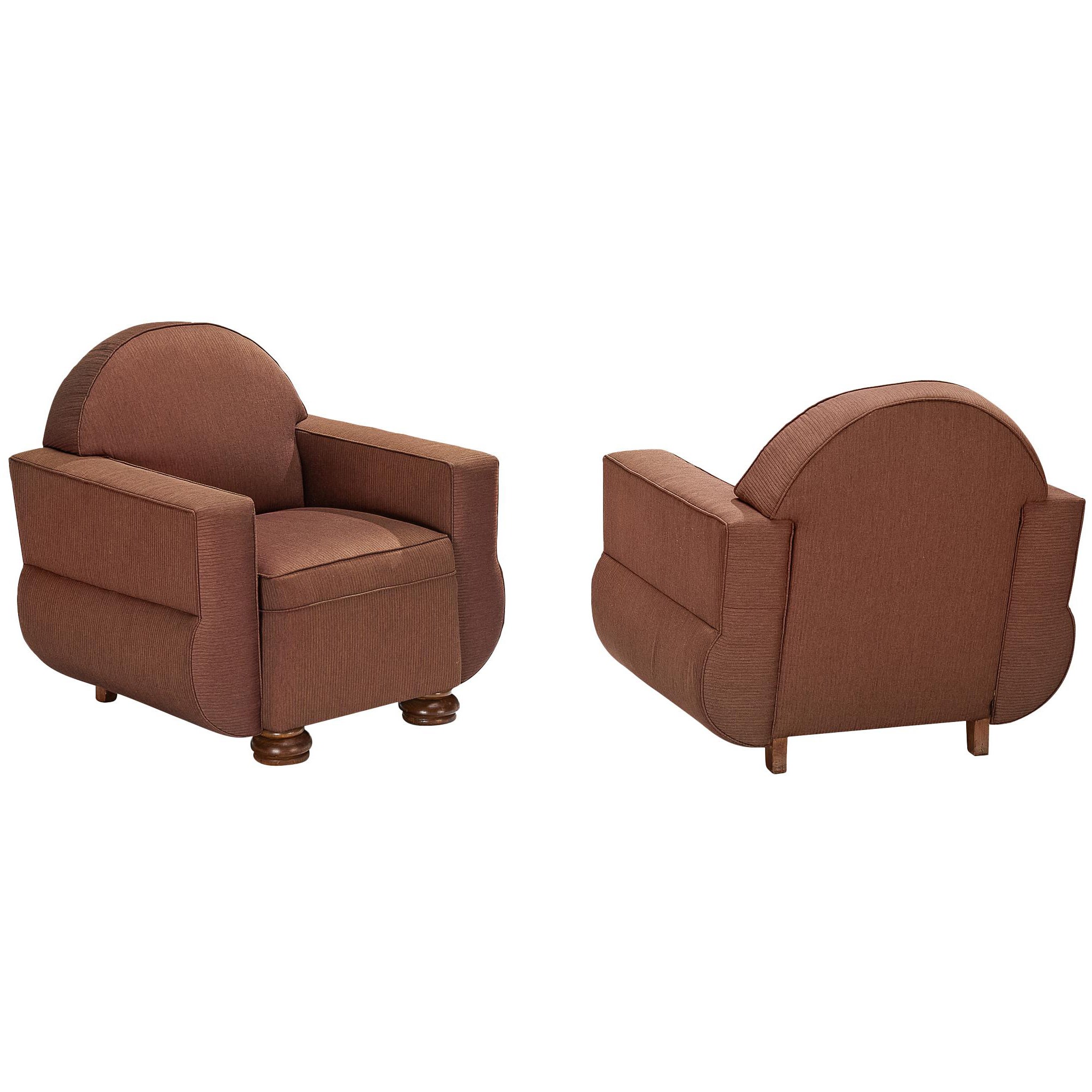 Paar skulpturale Art-Déco-Clubsessel aus den 1930er Jahren mit brauner Polsterung im Angebot