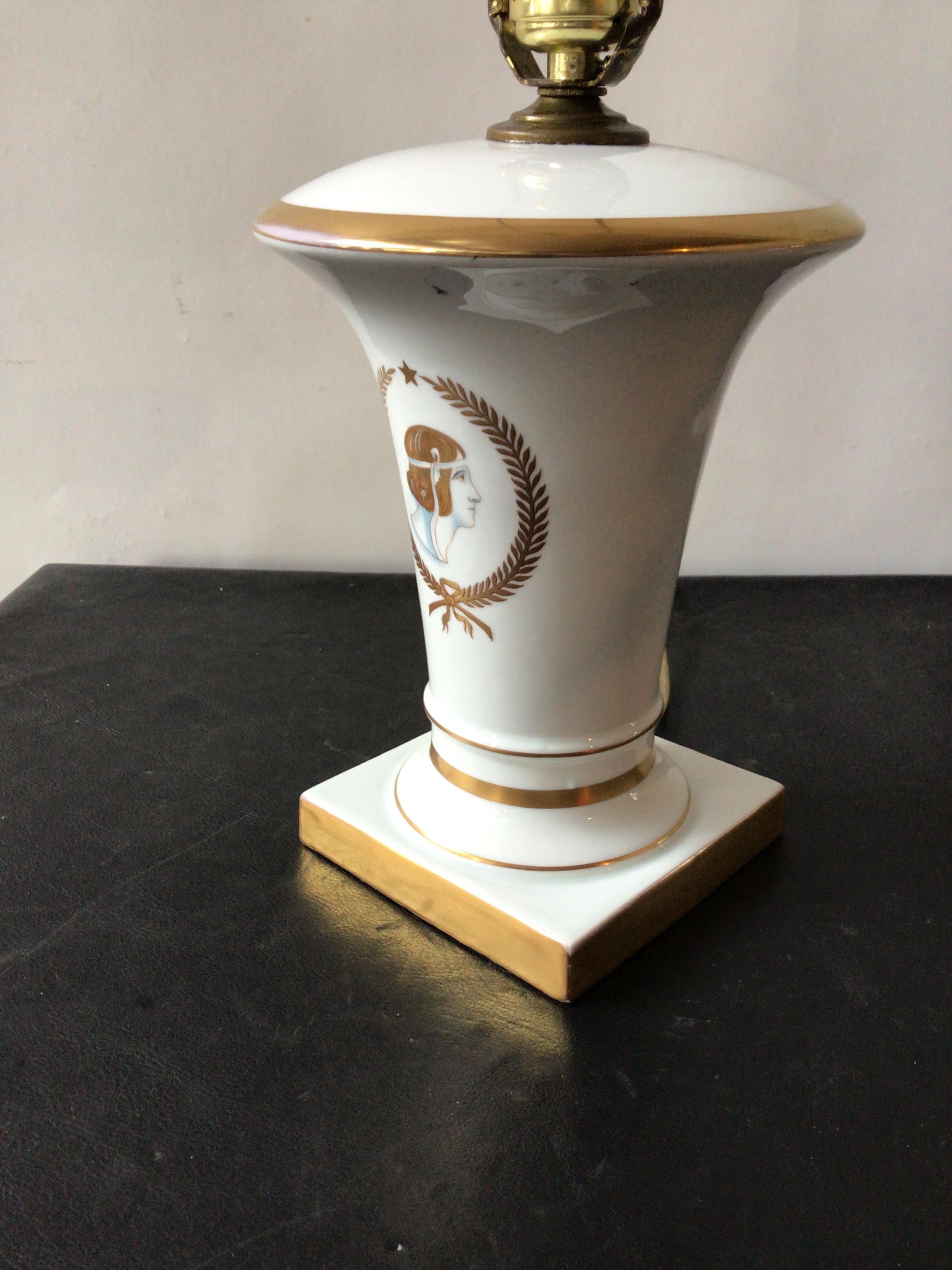 Pair of 1930s Small Porcelain Urn Neo Classical Lamps For Sale 1