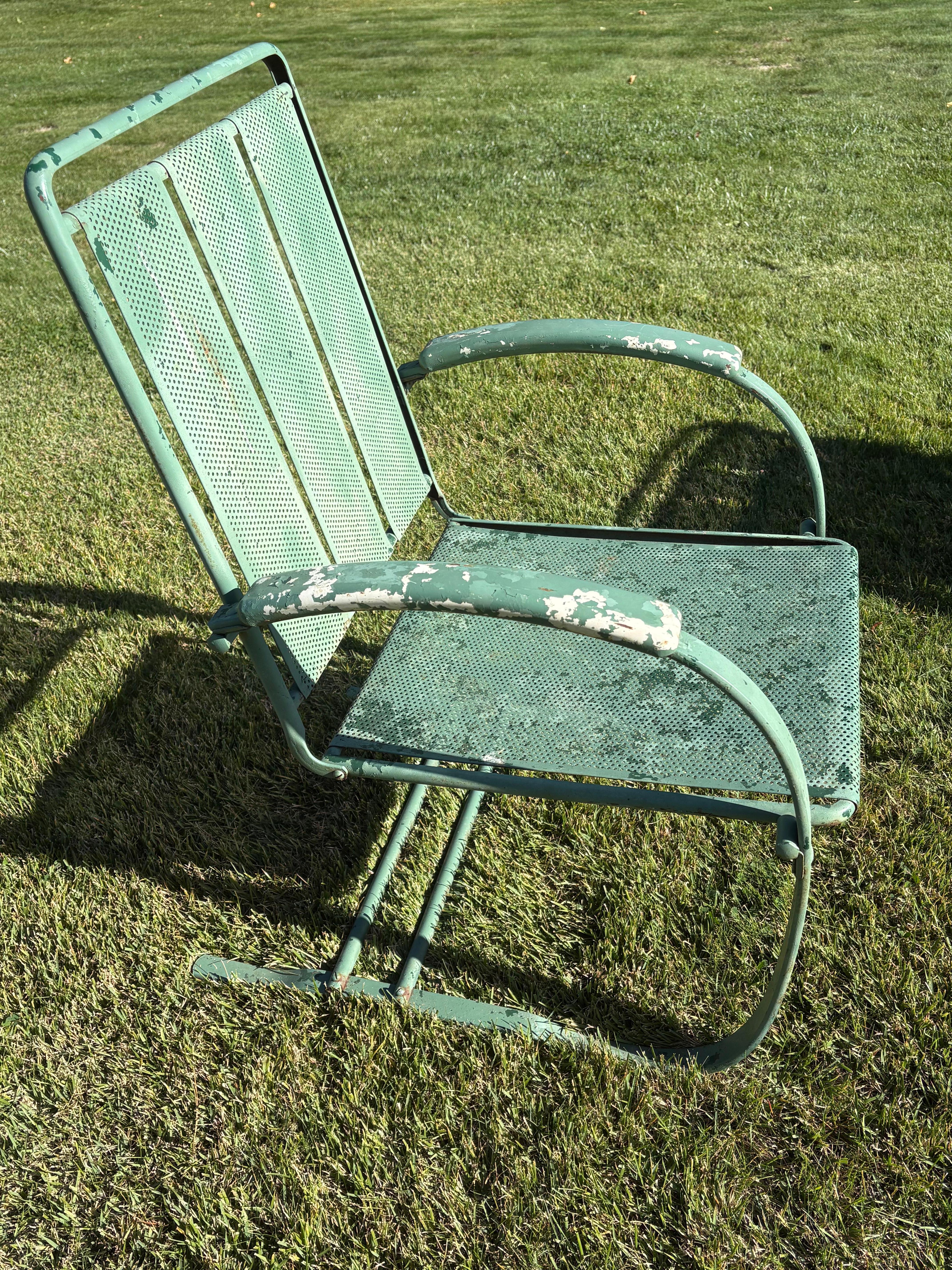 Coppia di sedie da giardino in metallo a molla Howell Company degli anni '30, modello PS575 in vendita 9