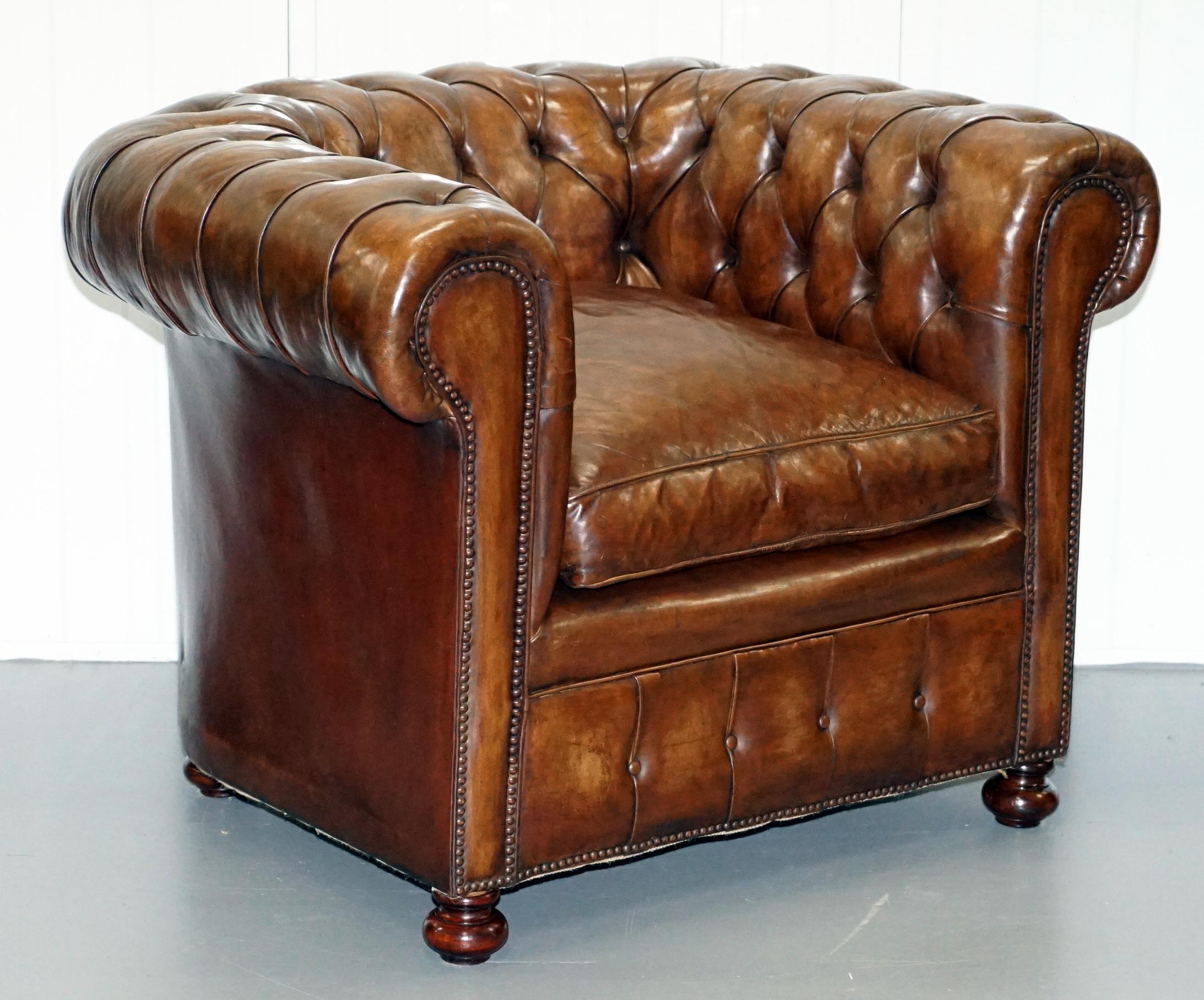 We are delighted to offer for sale this stunning pair of lovely fully restored vintage Chesterfield Club armchairs in cigar brown leather with solid walnut feet 

These chairs are a real tour de force, they have absolutely everything going for