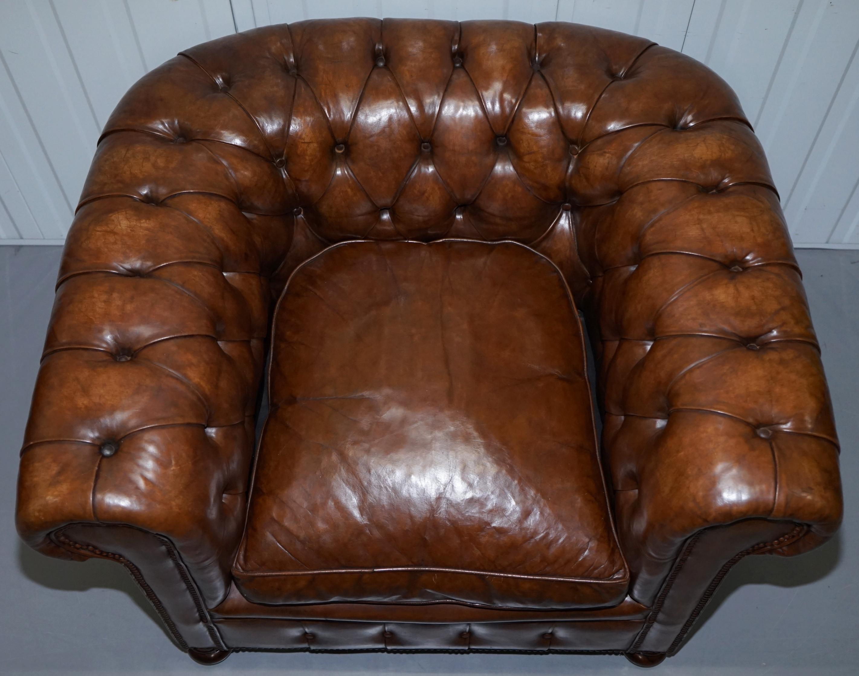 Hand-Crafted Pair of 1930s Vintage Restored Chesterfield Club Armchairs Cigar Brown Leather