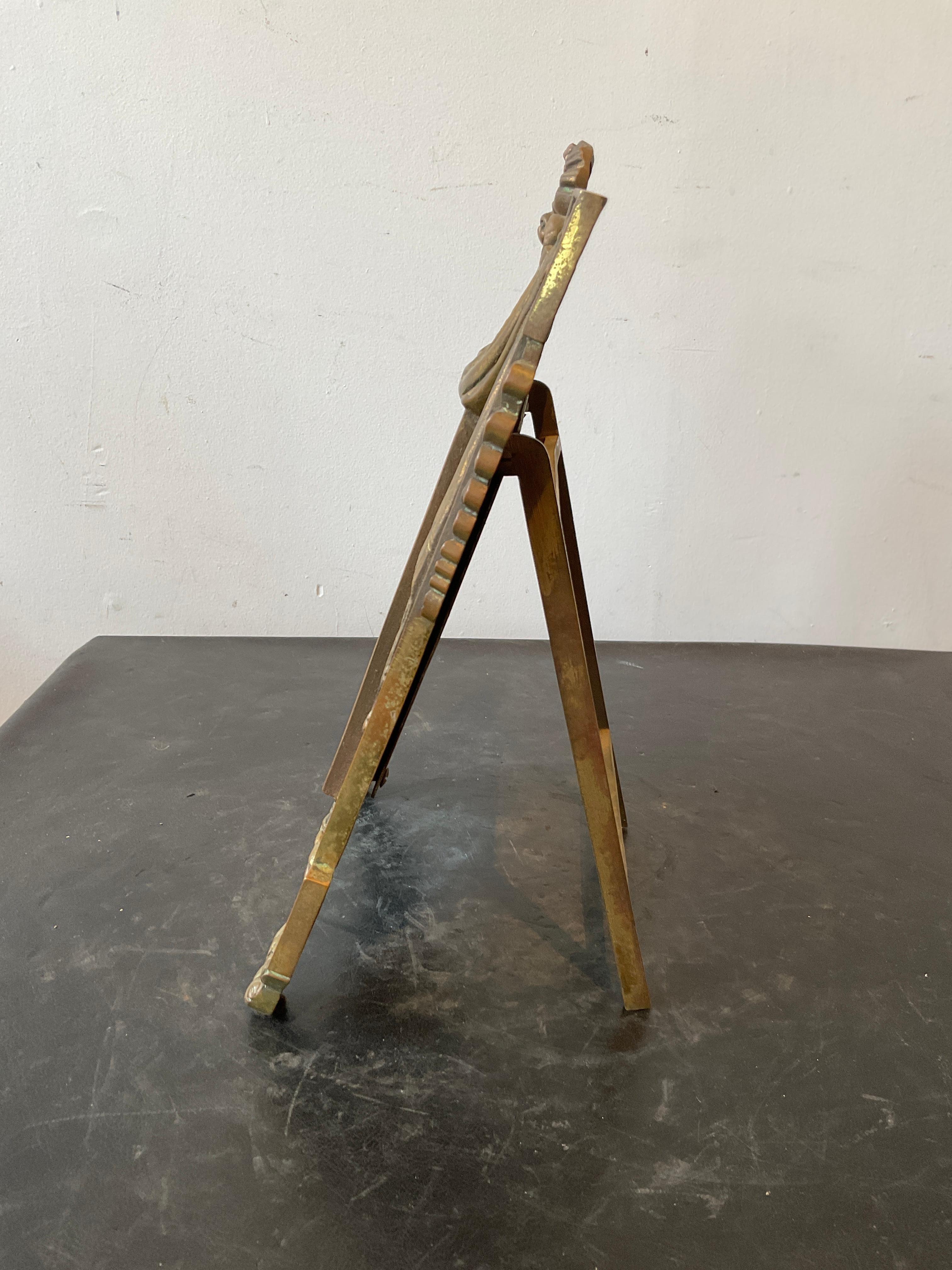 Bronze Paire de cadres classiques français en bronze des années 1940 en vente