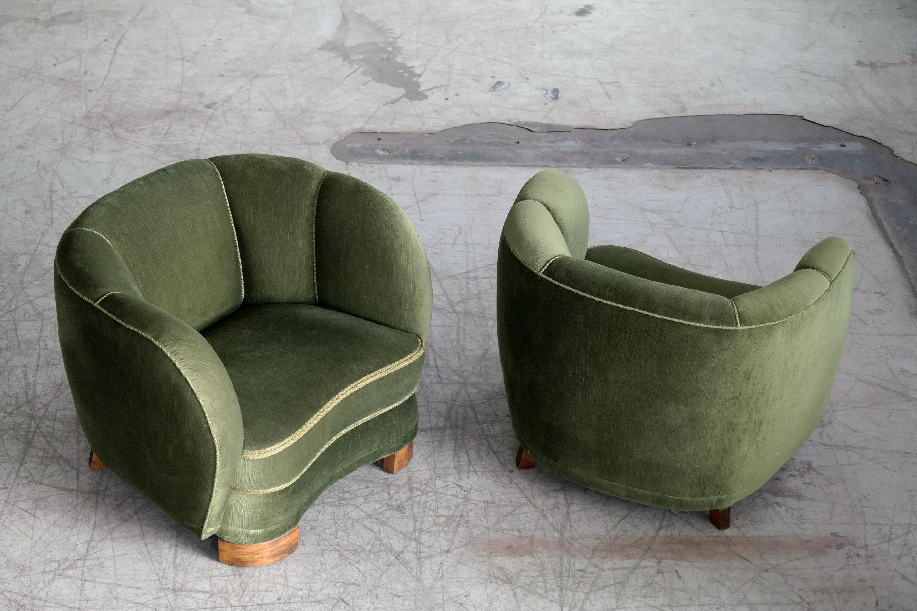 Pair of 1940s Danish Low Club or Lounge Chairs in the Style of Lassen or Boesen 3