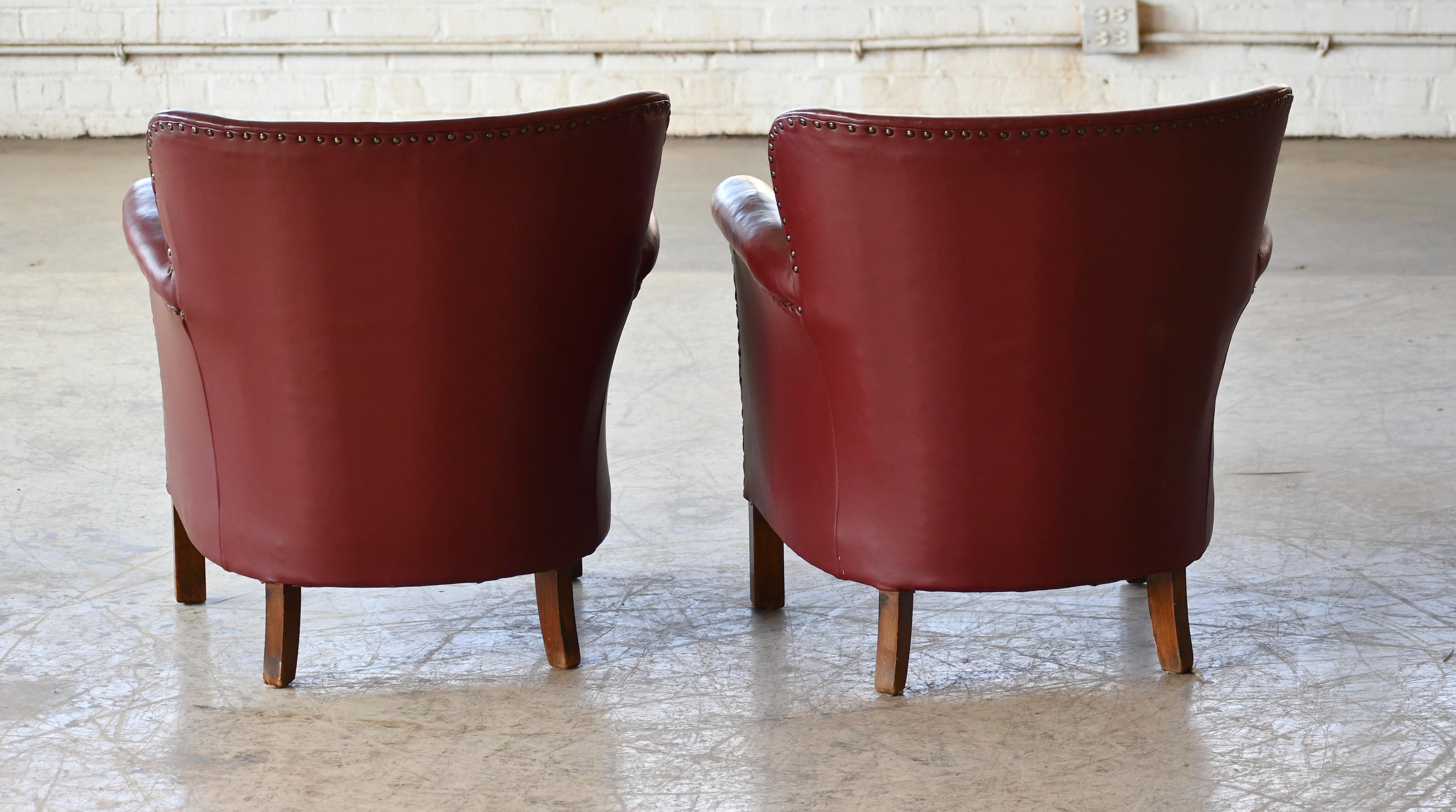 Mid-20th Century Pair of 1940s Danish Small Club or Library Chairs in Cordovan Colored Leather