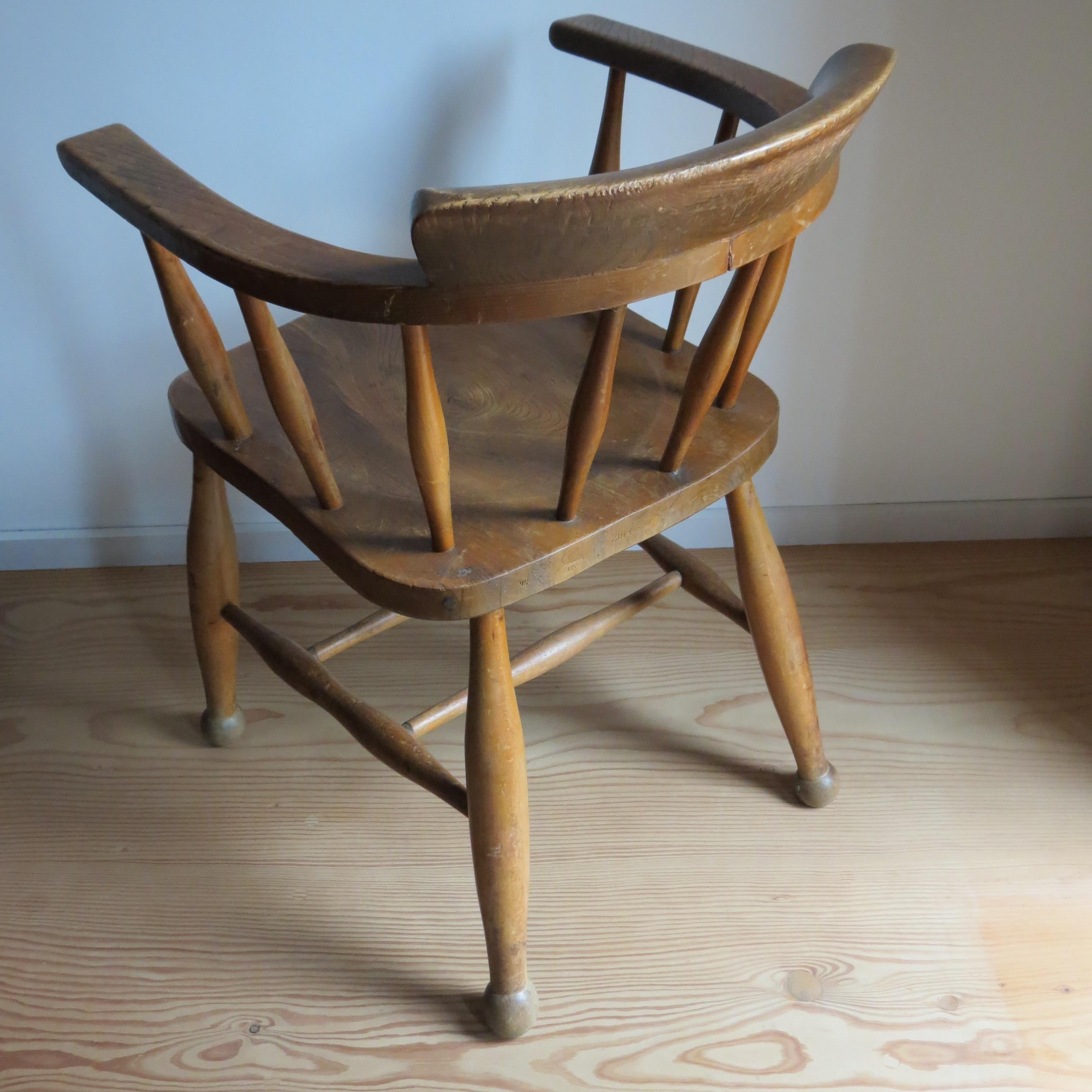 Pair of 1940s Elm Captain carver chairs CC41 Utility Design Furniture 7