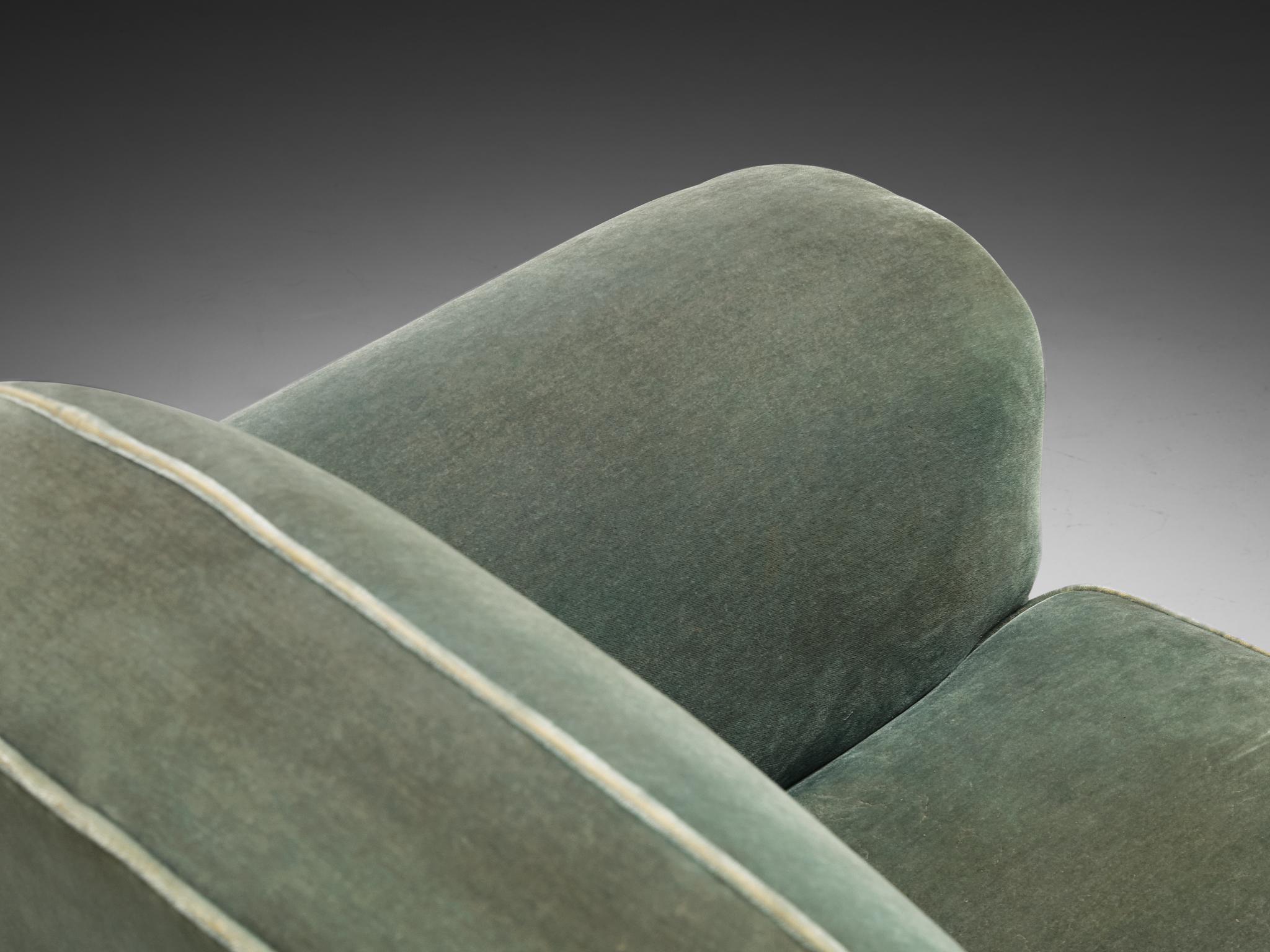 Paire de chaises longues Art Deco françaises des années 1940 en velours vert menthe en vente 3