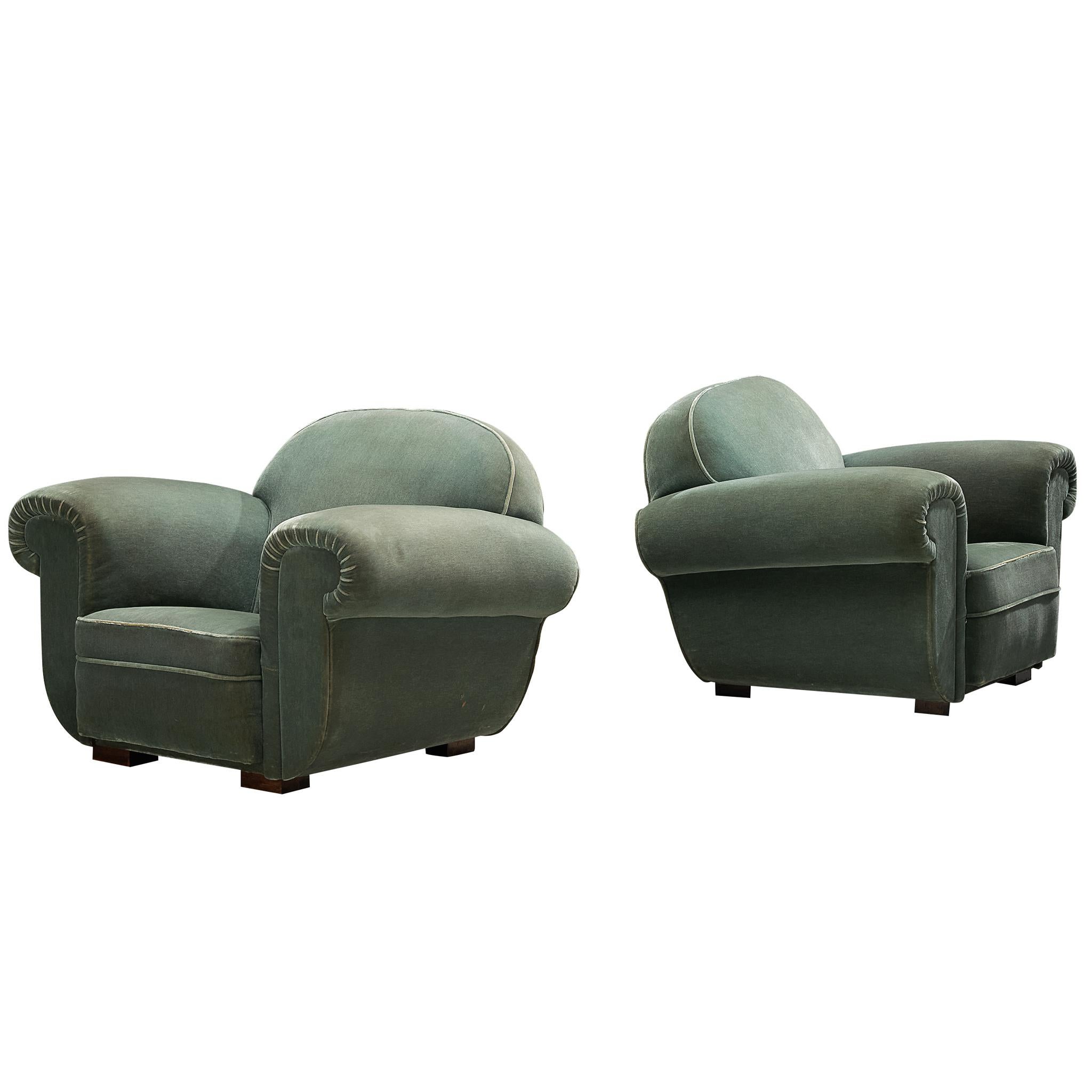 Paire de chaises longues Art Deco françaises des années 1940 en velours vert menthe en vente