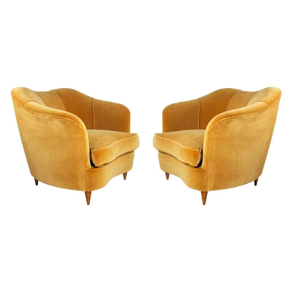 Pair of 1940s Gold Velvet Armchairs Designed by Gio Ponti for Casa Giardino