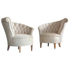 Pair of 1940s Hollywood Regency Asymmetrical Fan Back Tufted Lounge Chairs