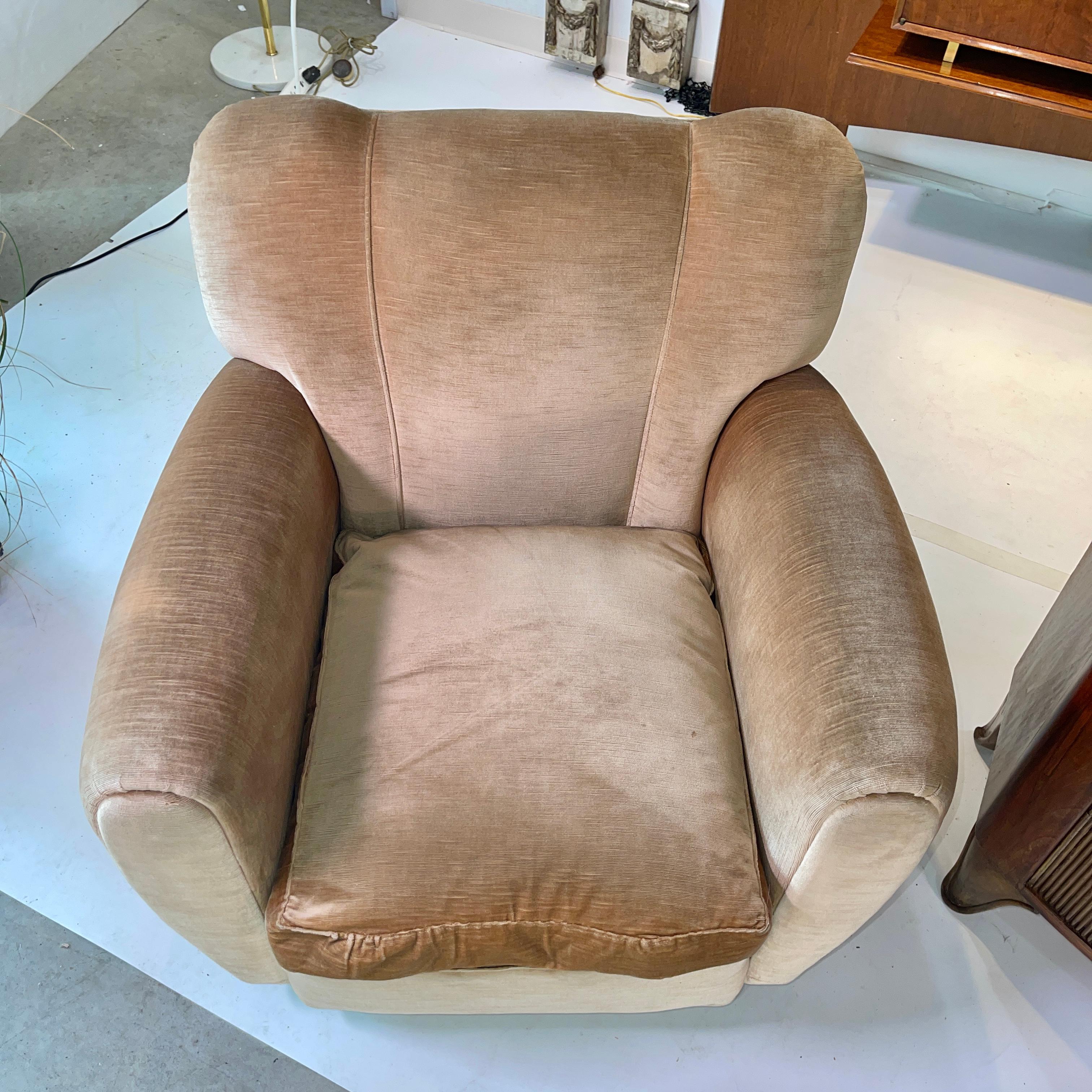 Pair of 1940's Italian Armchairs attr. to Guglielmo Ulrich In Good Condition In Hanover, MA