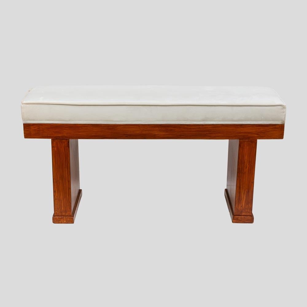 Mid-Century Modern Pair of 1940s Italian Design Wooden Benches Cream White Upholstery Seat