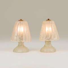 Pair of 1940's Italian Murano bullicante vintage table lamps with brass filial