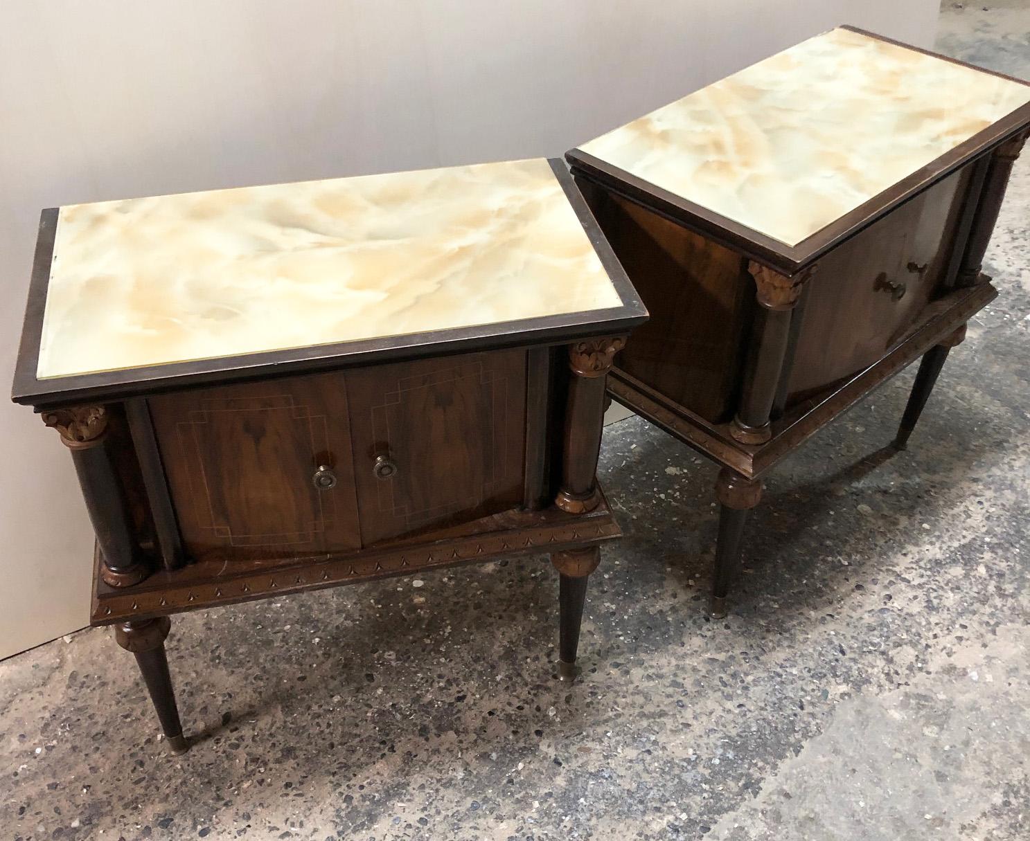 Pair of 1940s Italian Nightstands in Natural Walnut with Glass Top Marbled 7