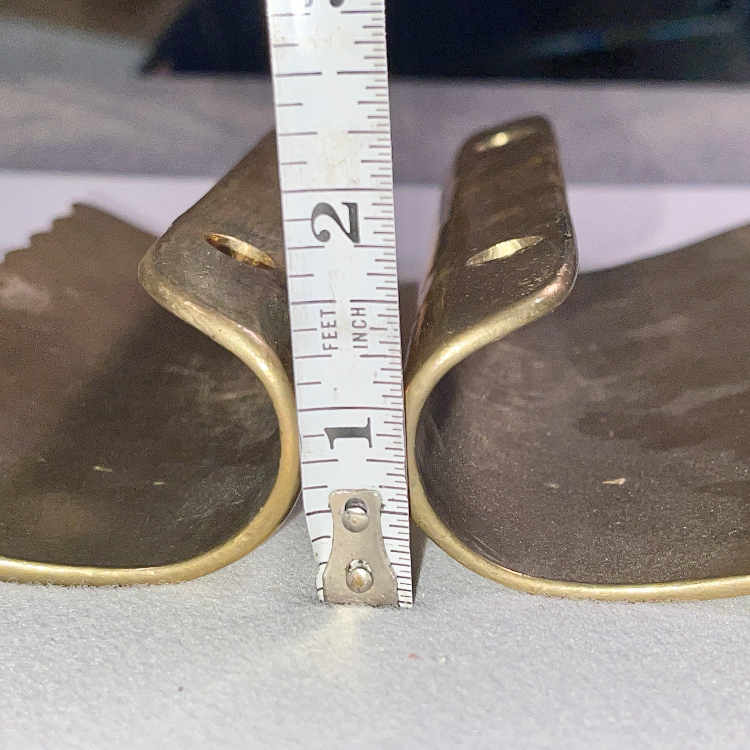Laiton Paire de poignées de porte italiennes en laiton massif des années 1940 en vente