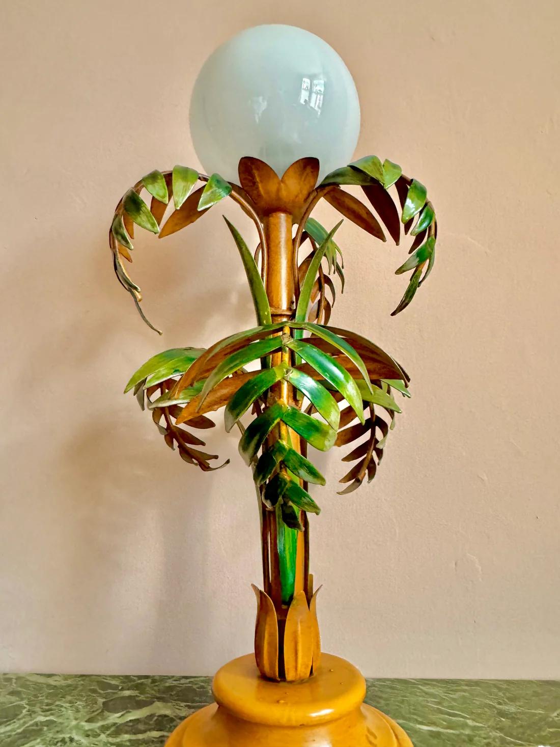 Art déco Paire de lampes de table en bambou tolé italien des années 1940 en vente