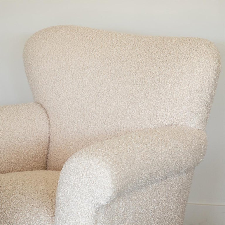Pair of 1940's Italian Upholstered Armchairs For Sale 2