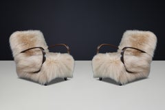 Pair of 1940s Jindřich Halabala Lounge Chairs in Icelandic Sheepskin, Sculptural