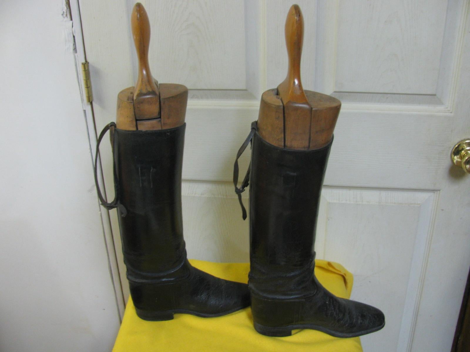 English Pair of 1940s Mid Century Ladies Riding Boots with Wooden Stretchers For Sale