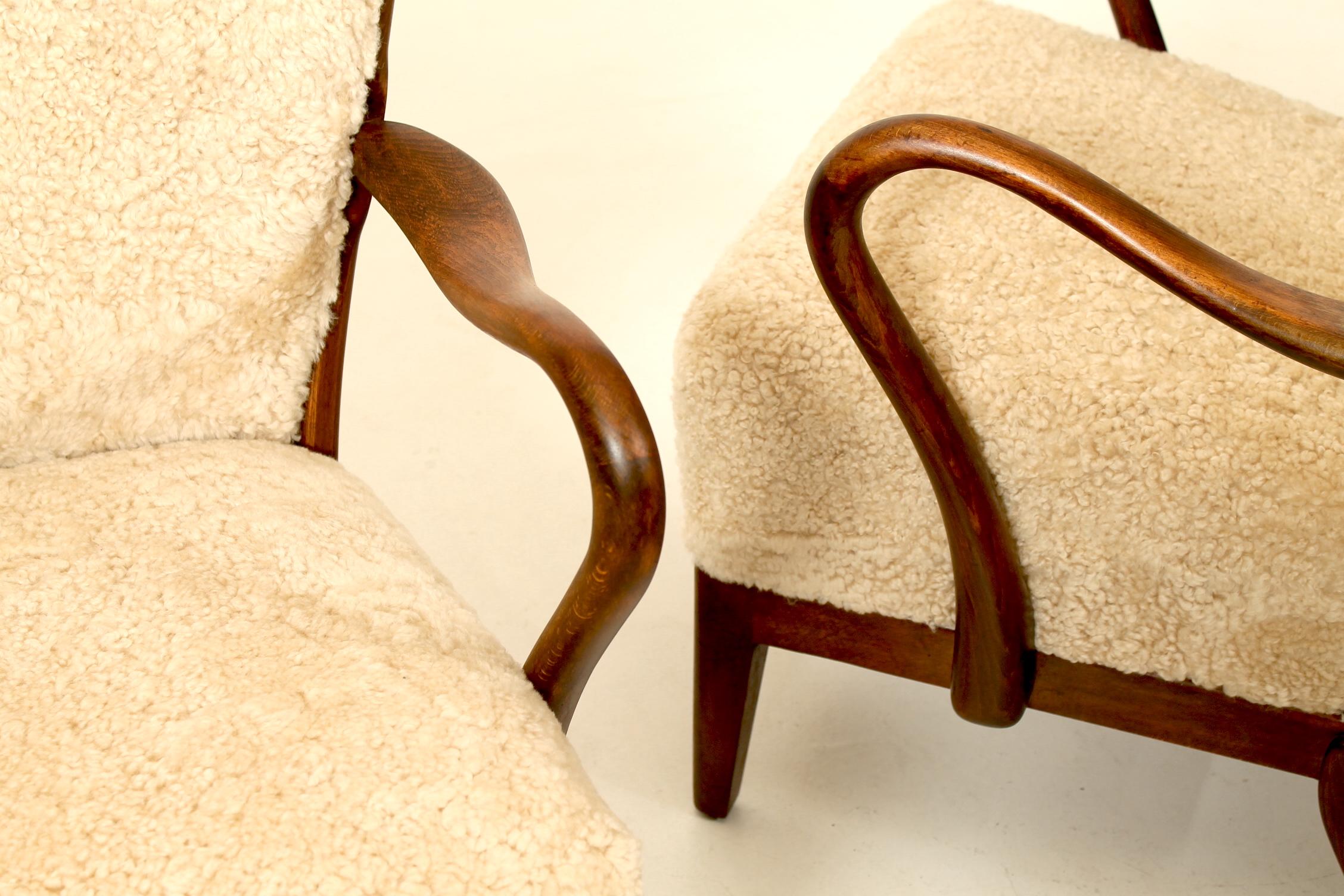 Milieu du XXe siècle Paire de chaises longues des années 1940 par Alfred Christensen, Danemark. en vente