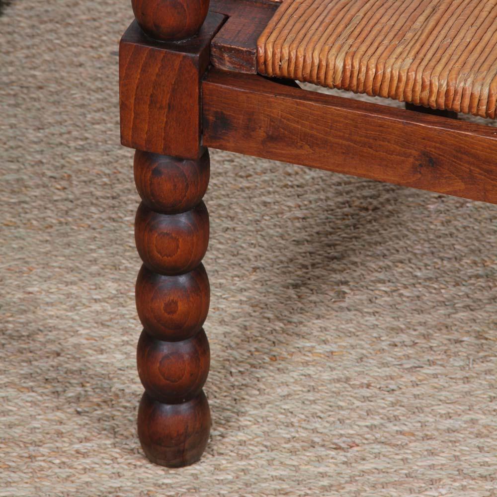 Français Pair of 1940s oak and straw armchairs en vente