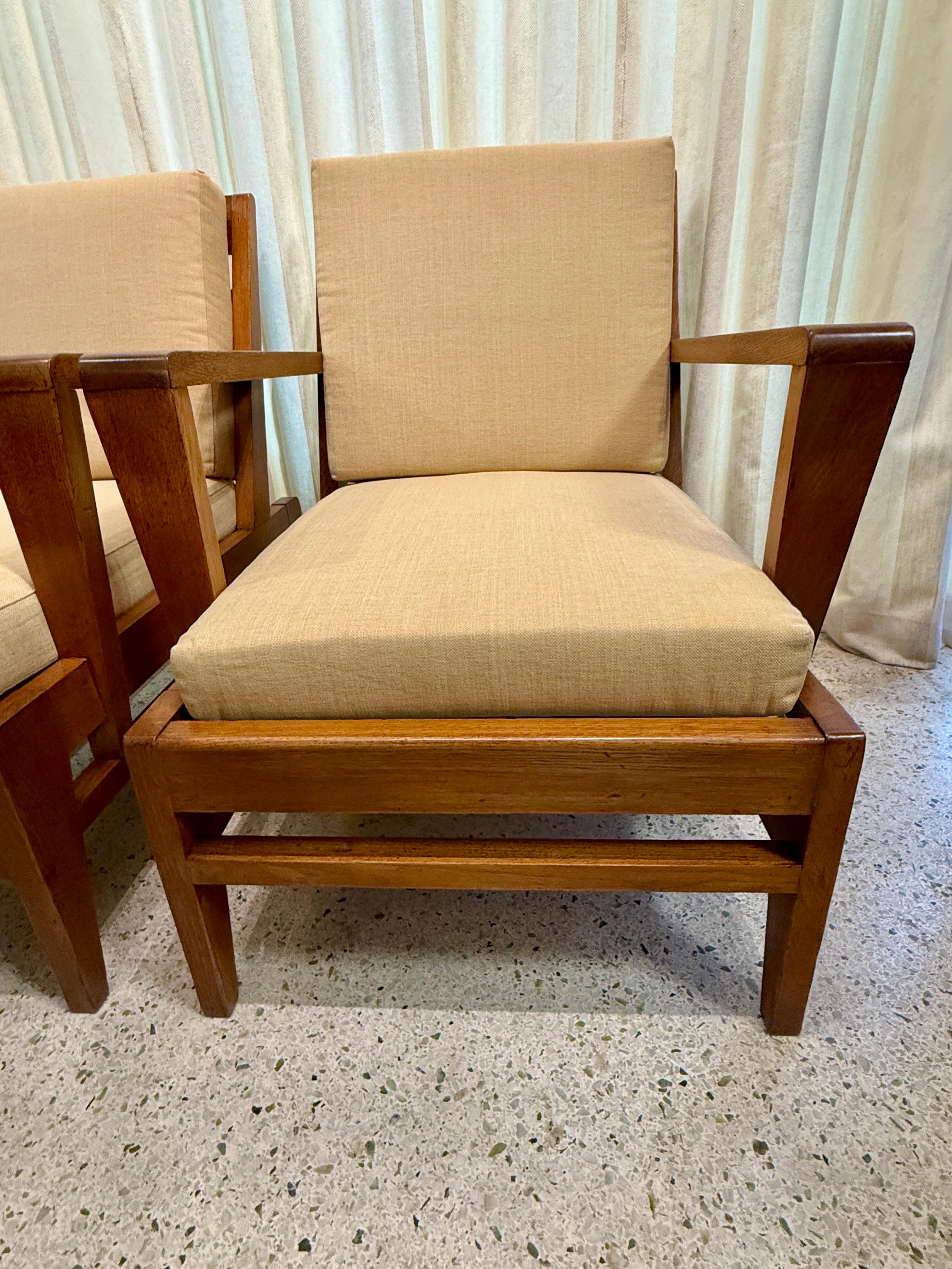 Art déco Pair of 1940's Rene Gabriel Oak Armchairs en vente