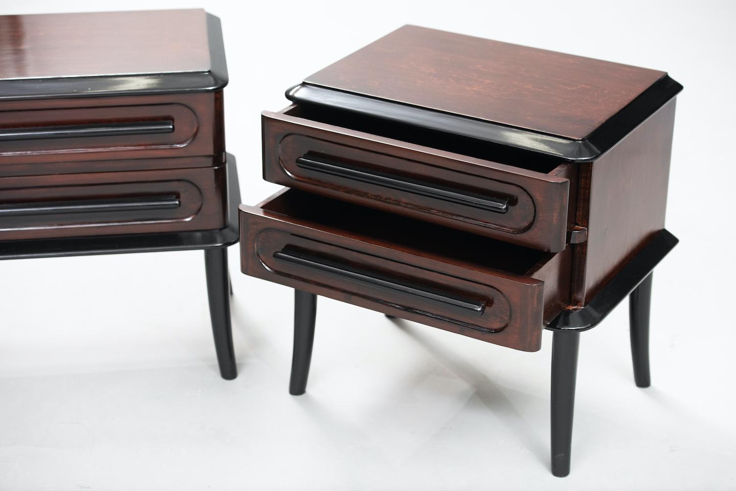 Pair of 1940s Scandinavian Night Stands In Excellent Condition For Sale In Porto, PT
