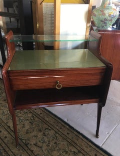 Coppia di tavolini o comodini degli anni '40