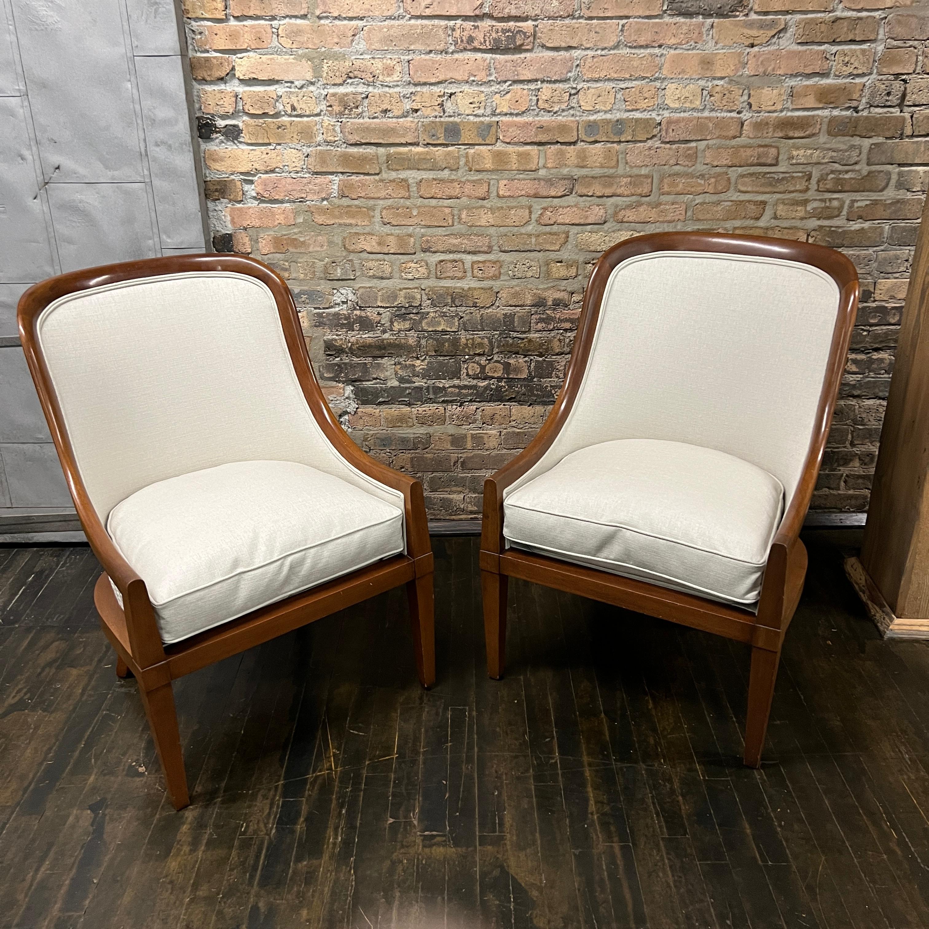 Pair of 1940's Spoon Back Lounge Chairs with Walnut Frames In Good Condition For Sale In Chicago, IL