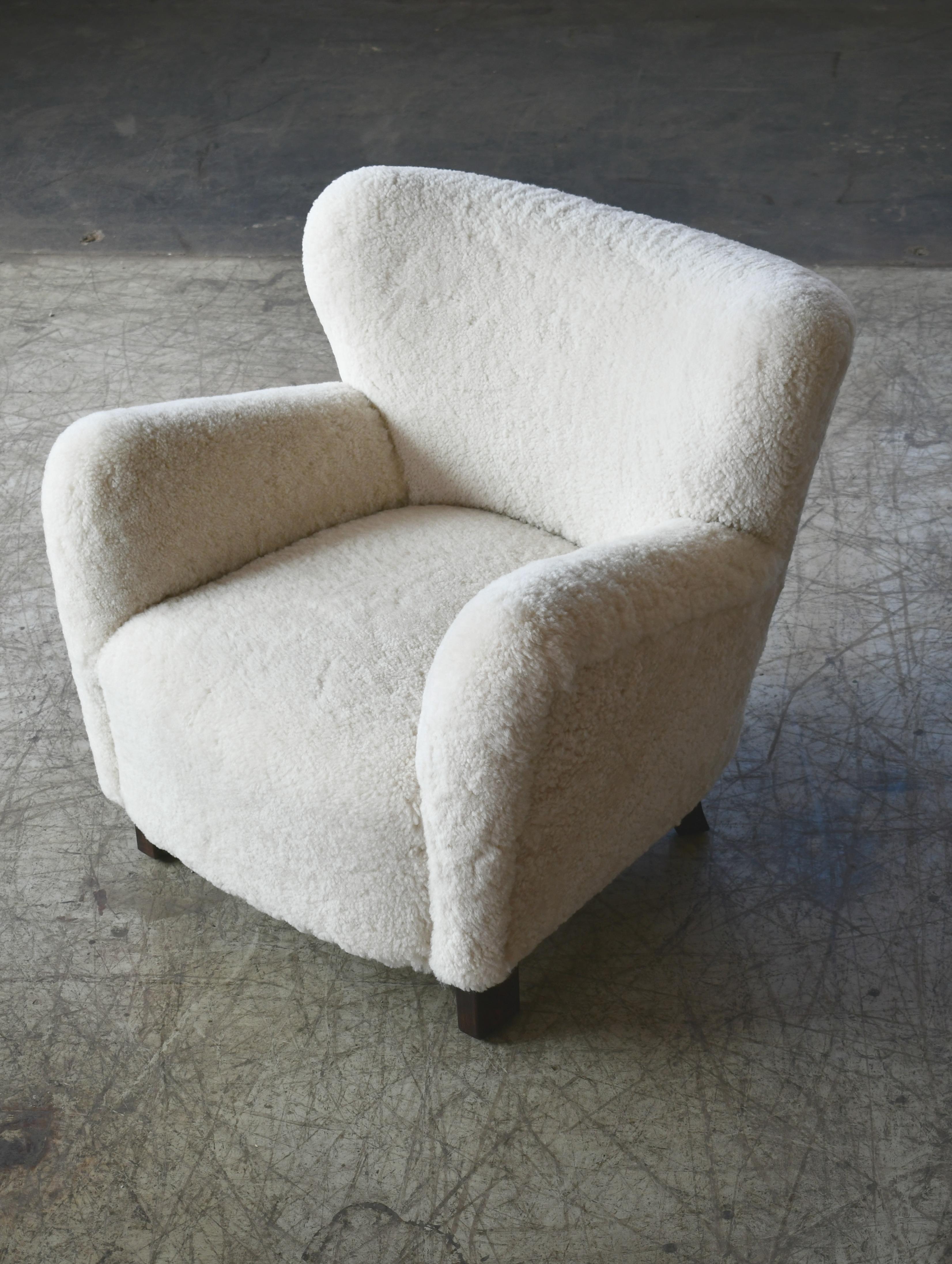 Contemporary Pair of 1940s Style Classic Club or Lounge Chairs in Shearling