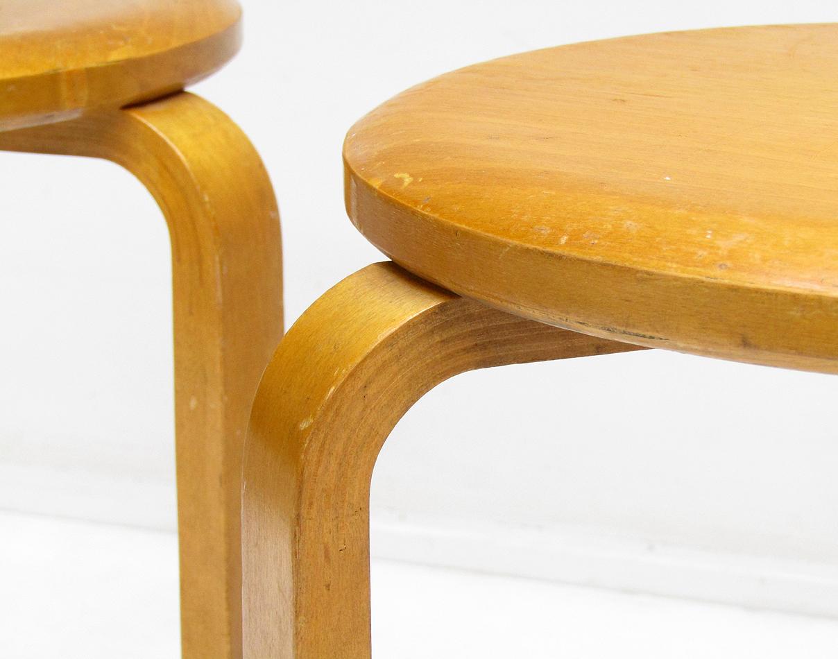 20th Century Pair of 1940s Swedish #60 Stools in Birch by Alvar Aalto for Artek-Pascoe