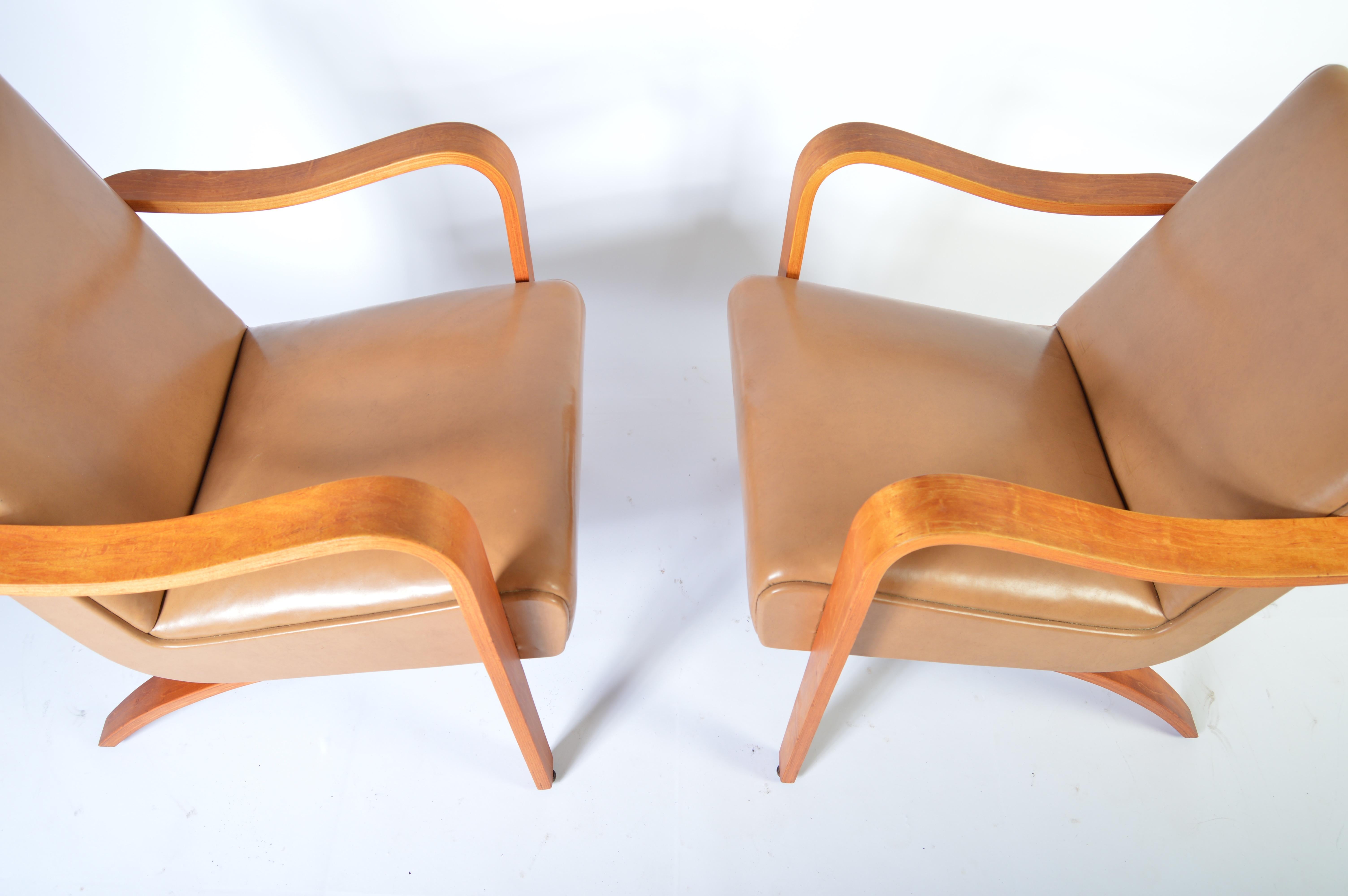 Mid-Century Modern Pair of 1940s Thonet Bentwood Lounge Chairs