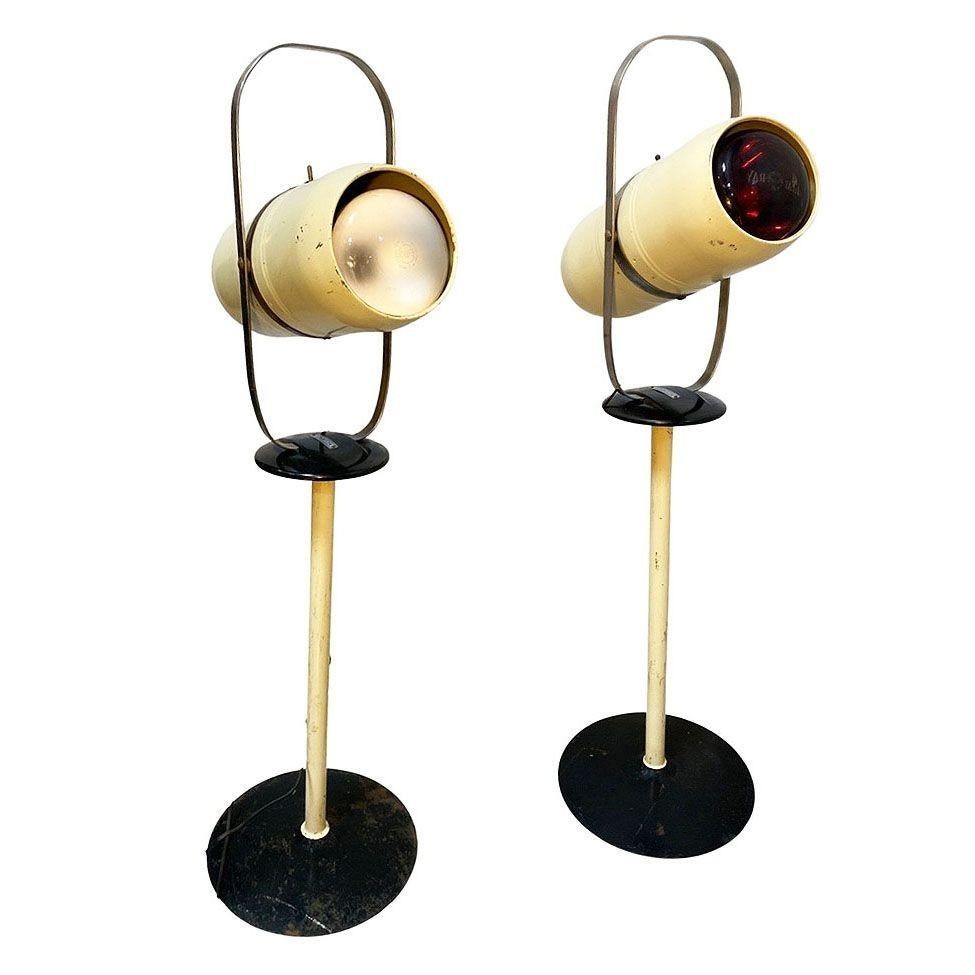 Acciaio Coppia di lampade autoabbronzanti Westinghouse di metà secolo del 1940 in vendita