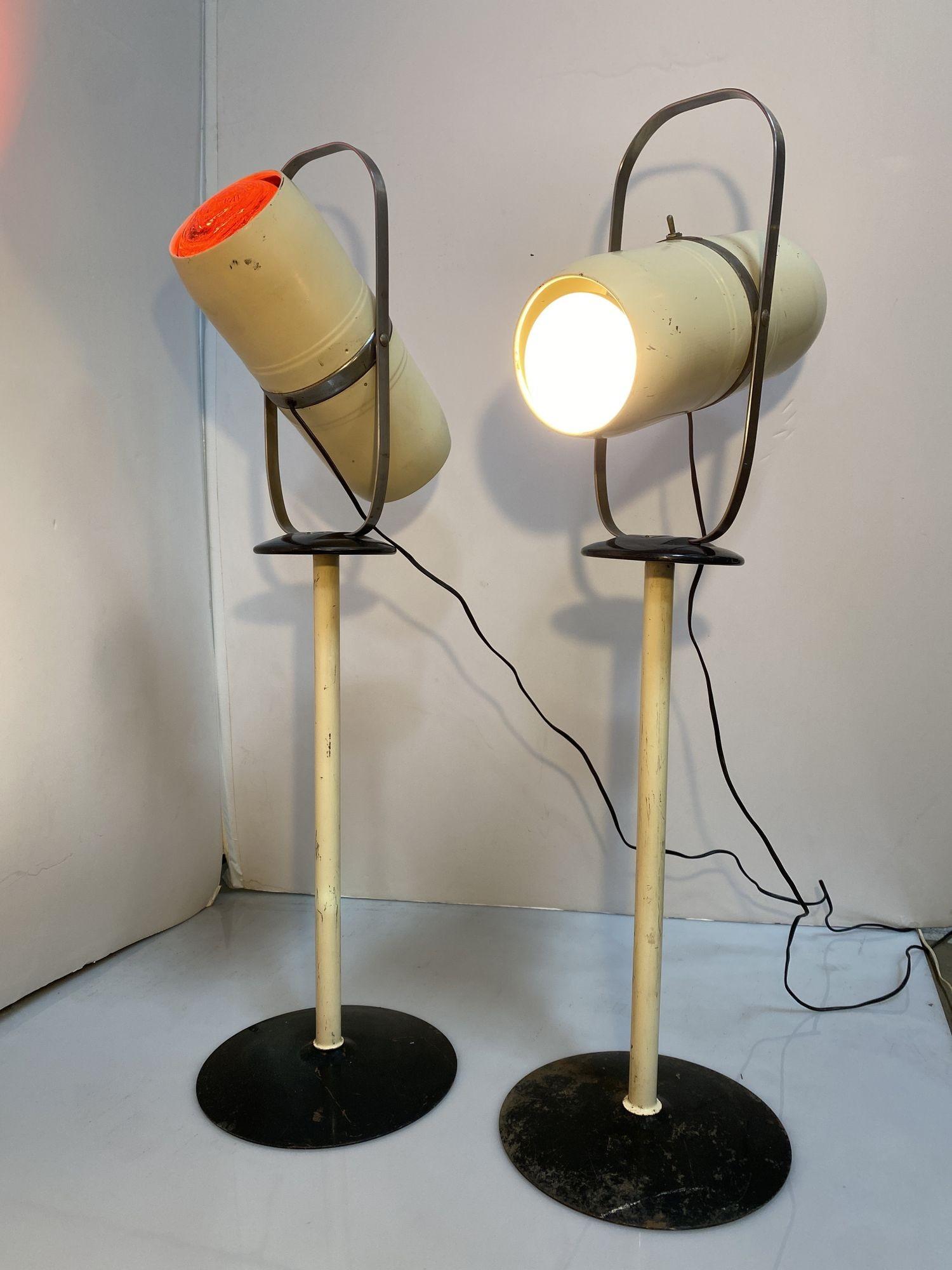 Pair of 1940's Westinghouse Mid-Century Self Tanning Lamp For Sale 2