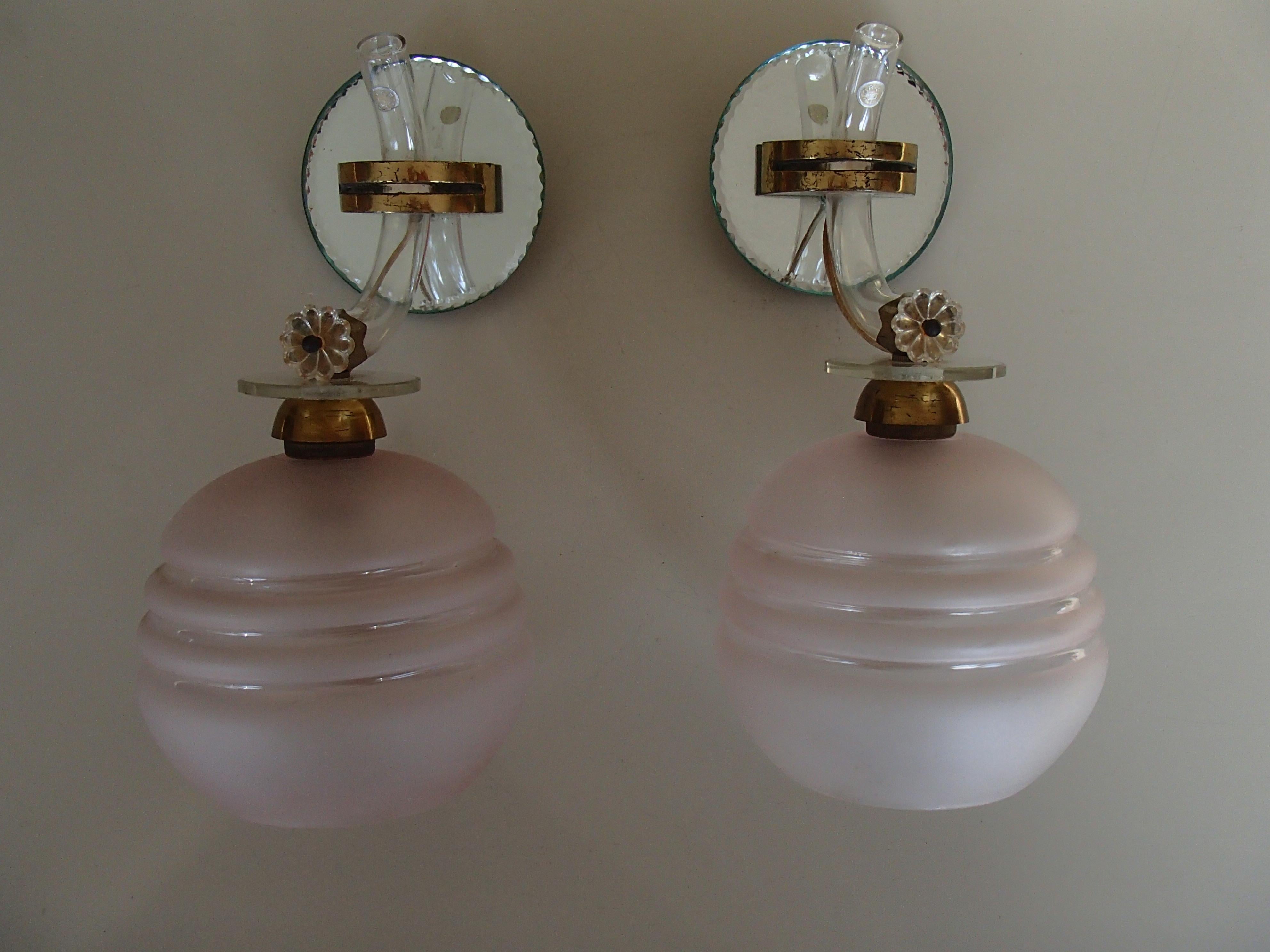 Pair of 1940, this wall lights with cristal mirror and pale rose shade.