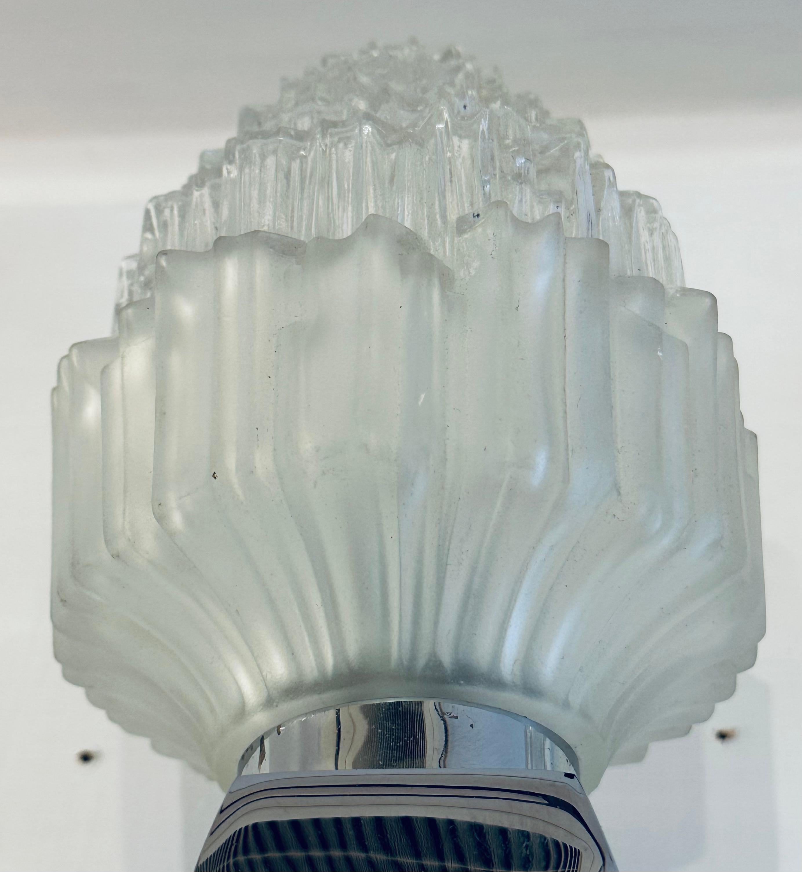Paar 1950er Jahre EJS Lighting Glas & poliertes Chrom Fackel Wandleuchten oder Wandleuchter im Angebot 7